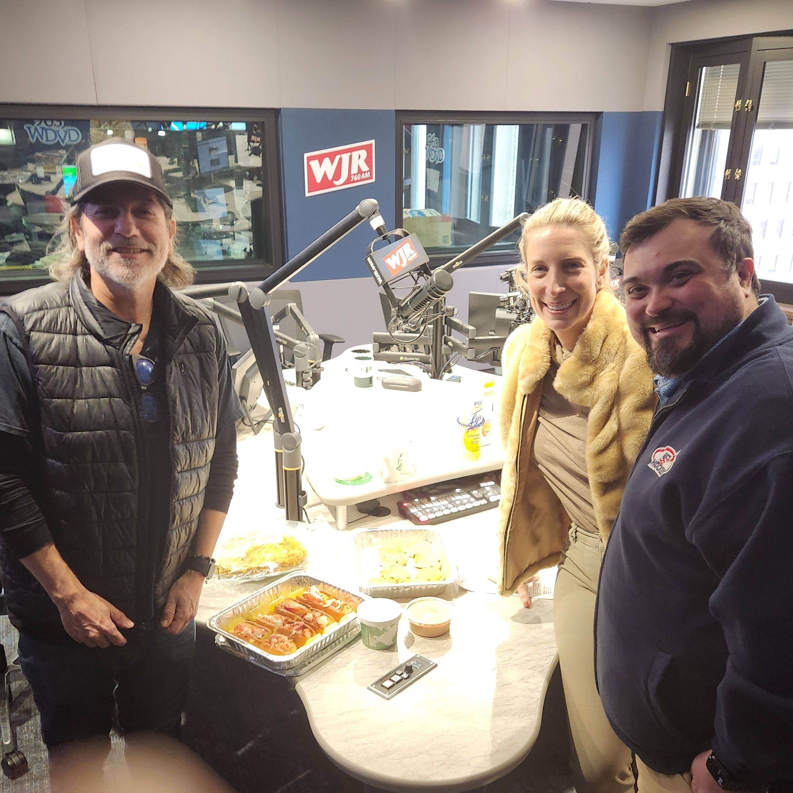 Hook, Line, and Sinker: Lost Sailor Fish and Gourmet Docks on Monday Munchies