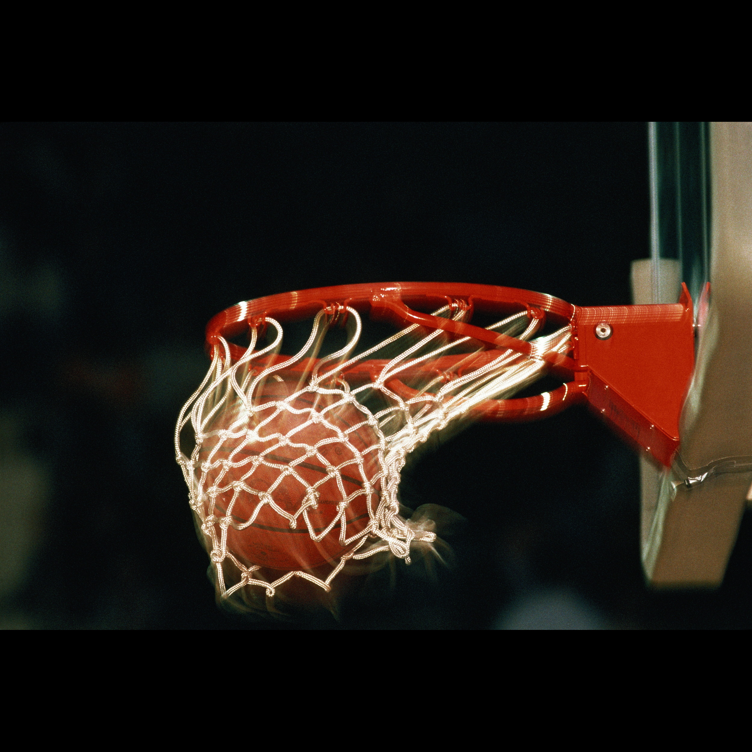 Knicks Playoffs Begin, New York Liberty Add Satou Sabally and Tipping Culture in NYC