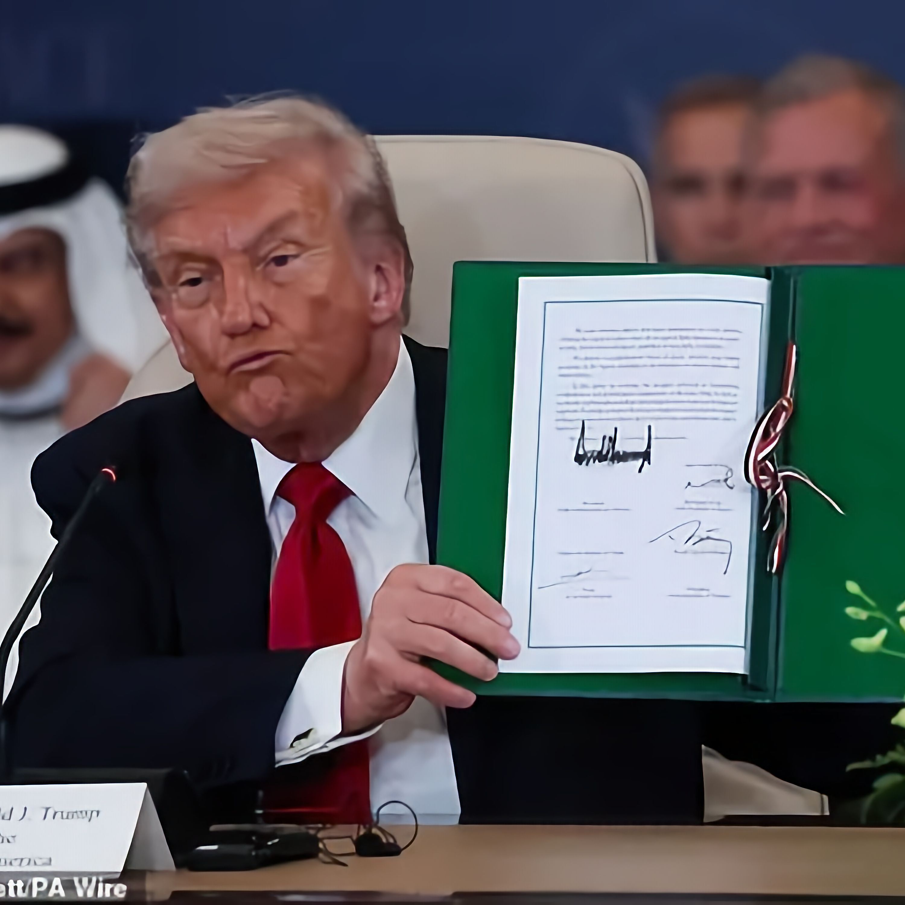 Trump the Peacemaker - Ep 25-420 episode artwork