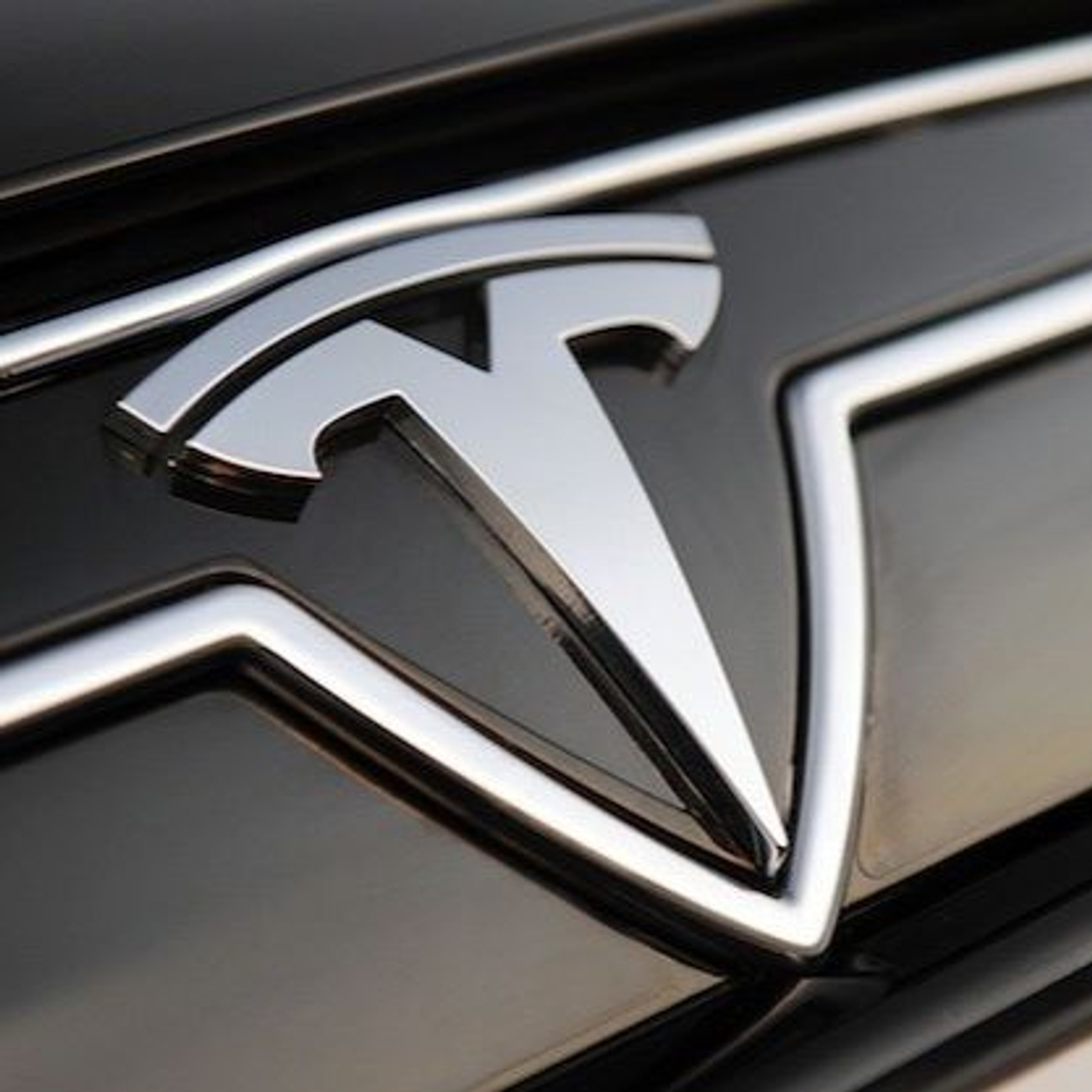 Tesla and Elon Musk are ready to WIN BIG episode artwork