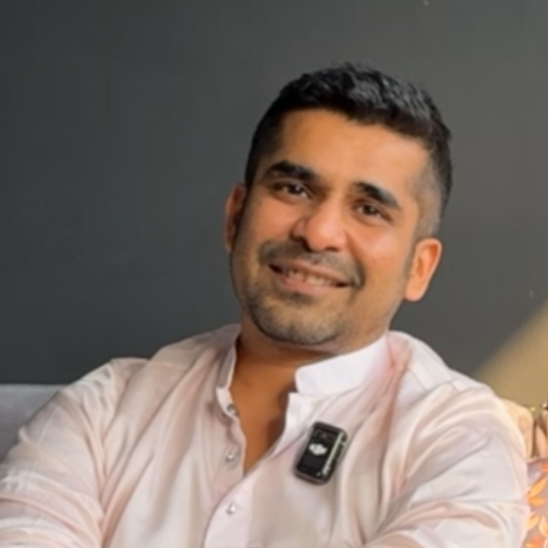 Vikas Baradia: Building Shoffr, Funding from Customers & Growth Lessons Vikas Baradia: Building Shoffr, Funding from Customers & Growth Lessons