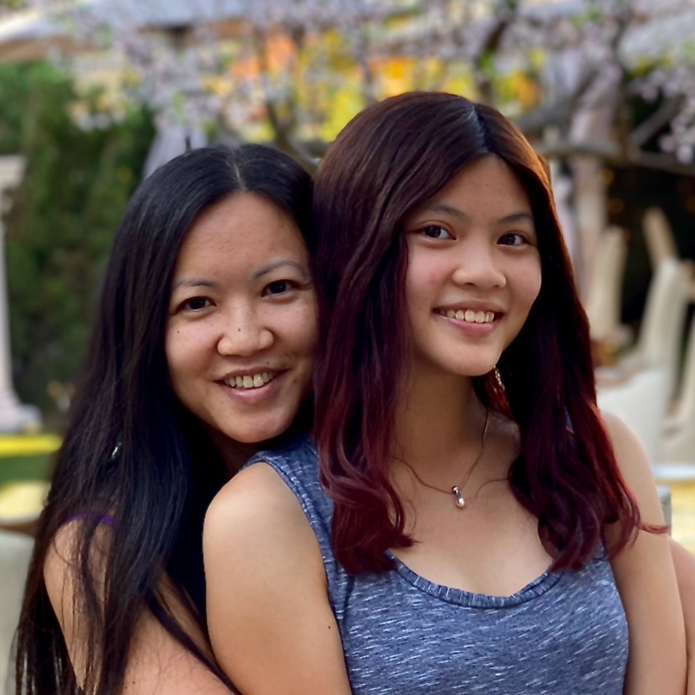 Vanessa and Summer Yang