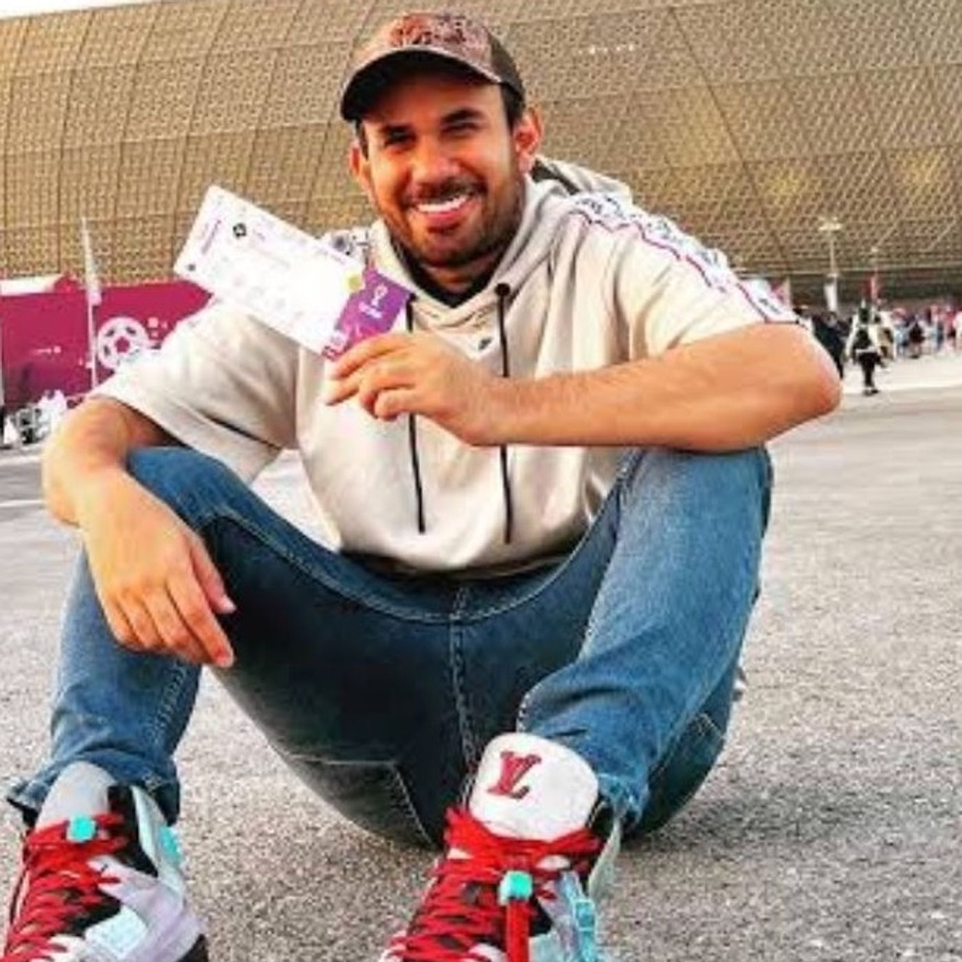 MUY FUERA DE LUGAR CON WEREVERTUMORRO