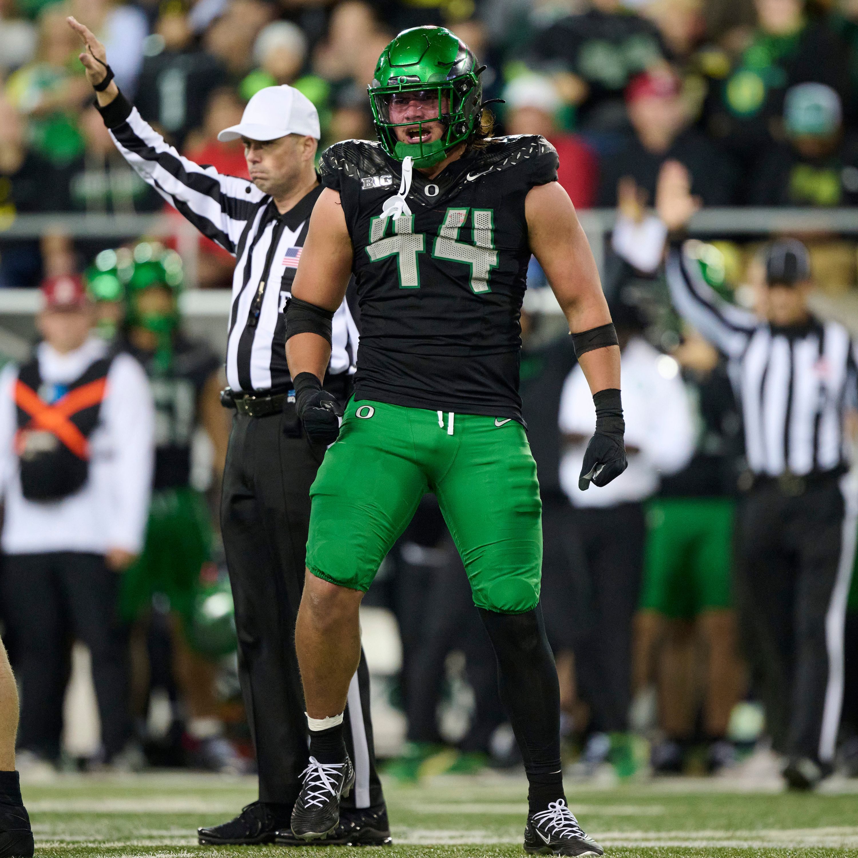 Previewing and Predicting Oregon vs. Illinois in Champaign