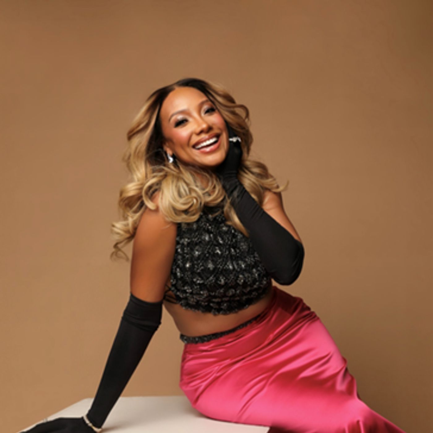 Singer/Actress Sheléa Chats About New EP 'SPIRIT' and New Musical 'Oh Happy Day'