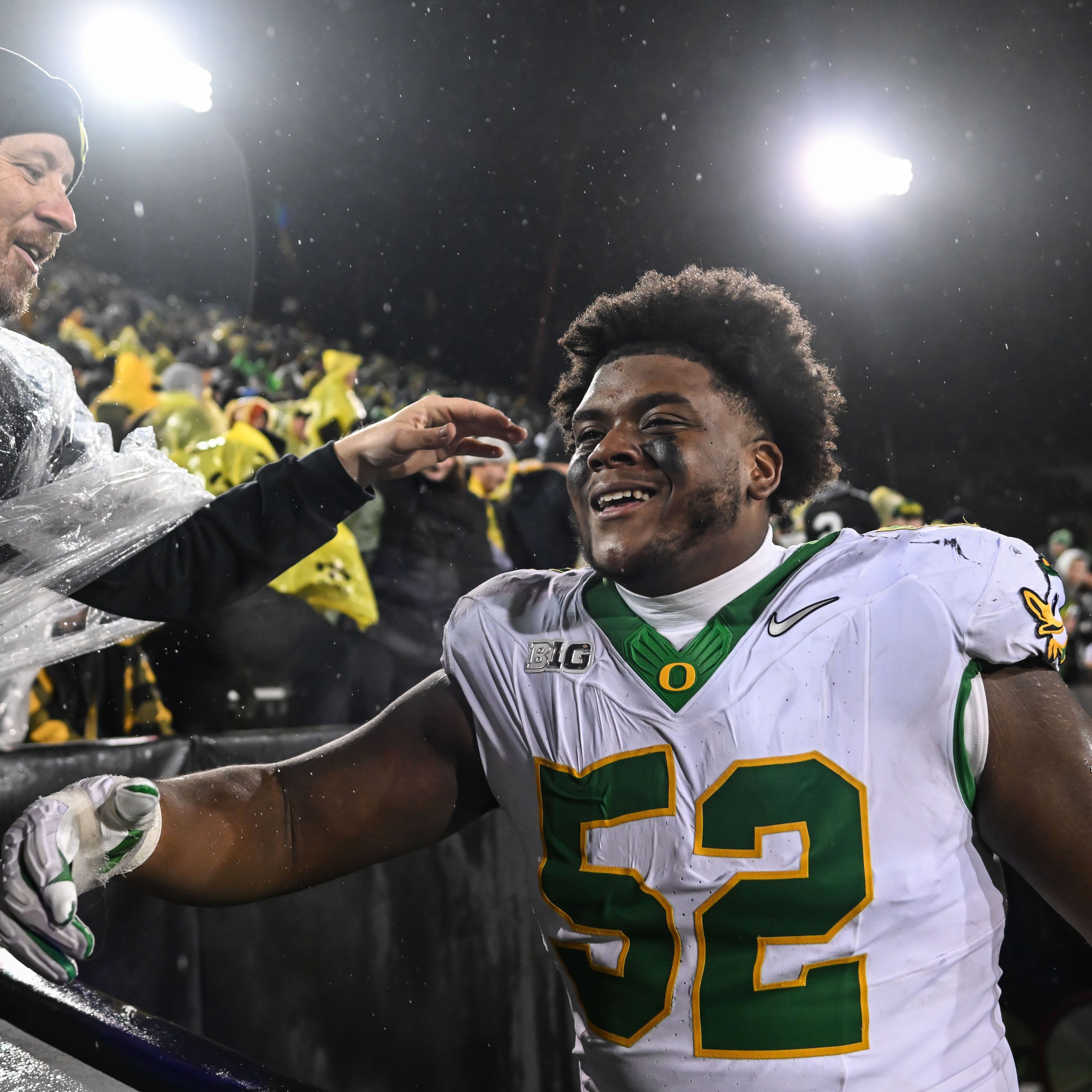 Oregon is FLEXING Their Dominance in the Trenches ft. Landon Tengwall