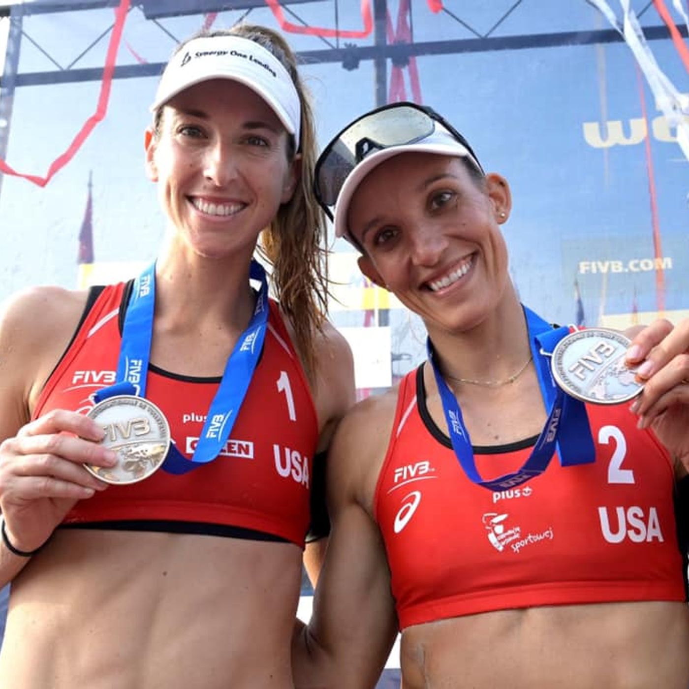 Kelley Larsen and Emily Stockman: Making LAX your new home