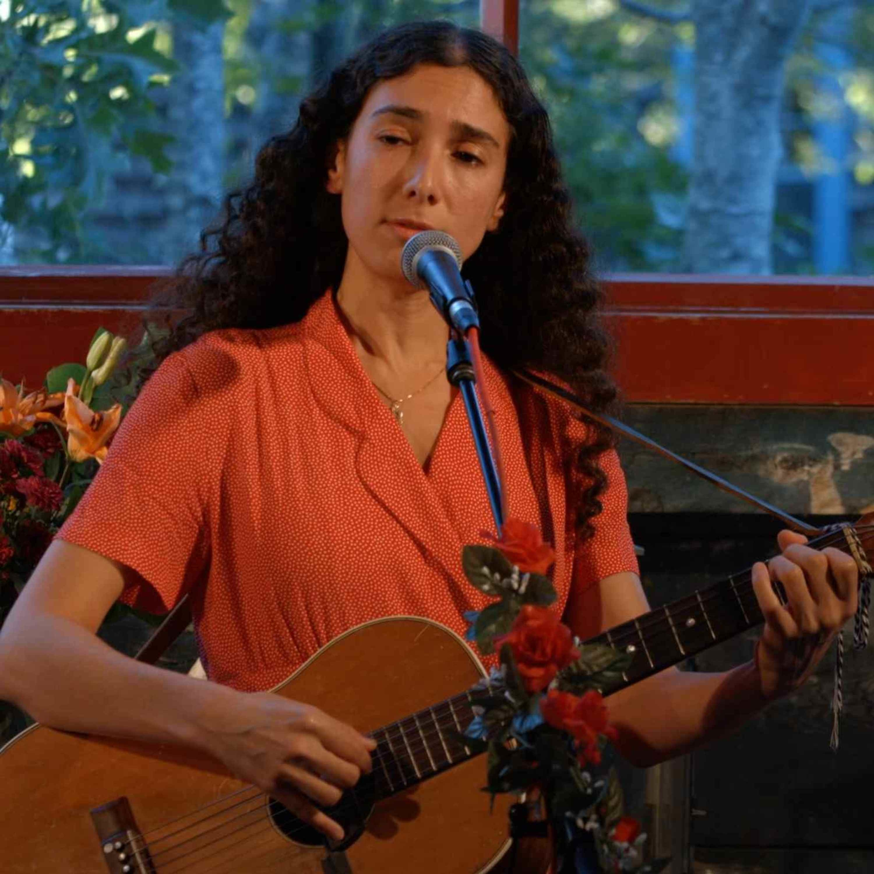 Bedouine in Concert