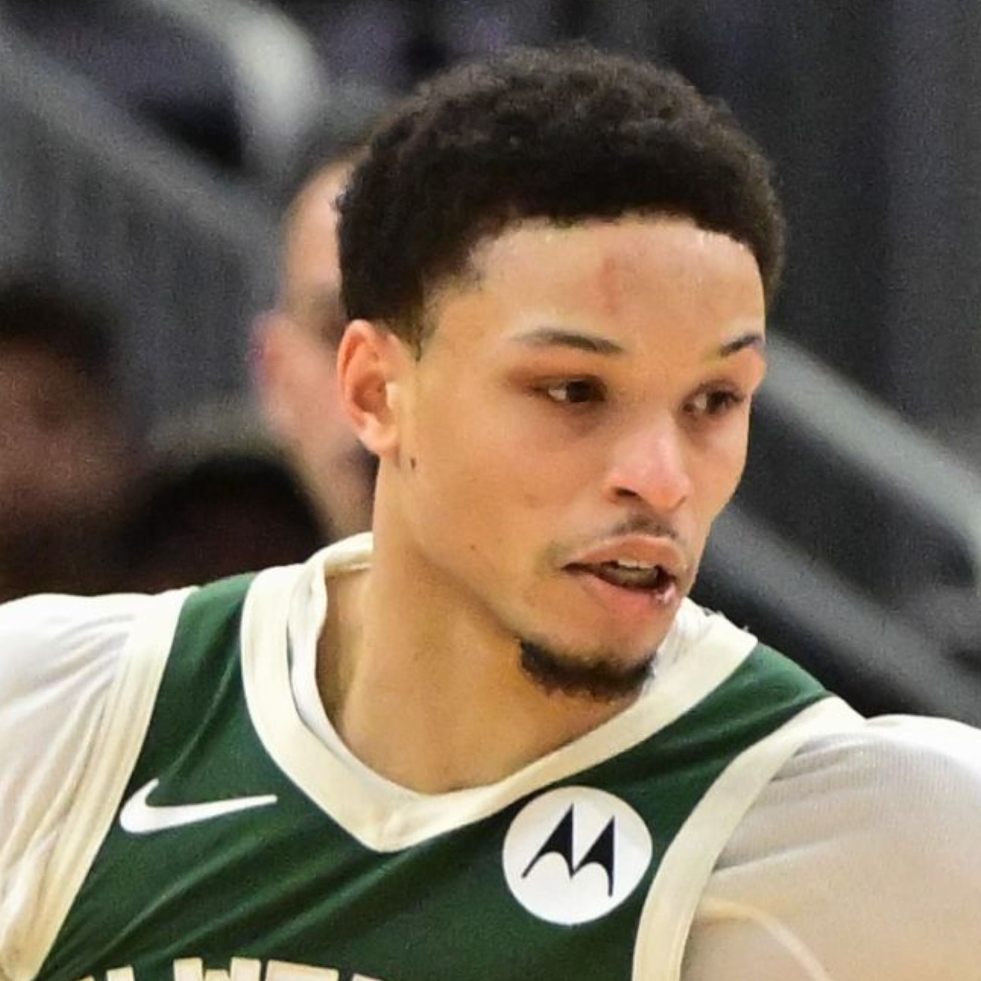 Ryan Rollins DISMANTLES Golden State Warriors, Bucks Beat Dubs Without Giannis