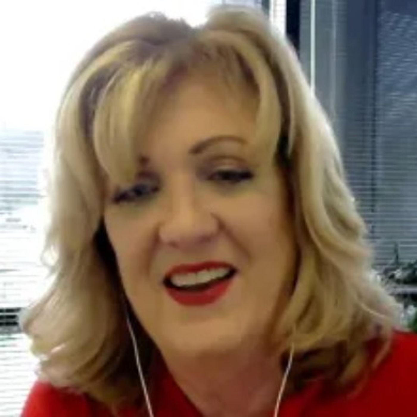 Robyn Householder shares helpful tips to avoid scams and highlights Better Business Bureau