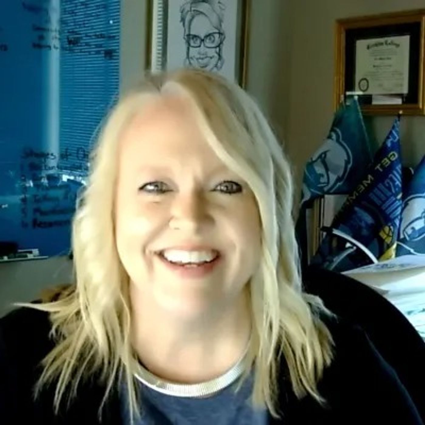 Shelley Kemp highlights Pivot Life Global, helping individuals navigate change, along with her books
