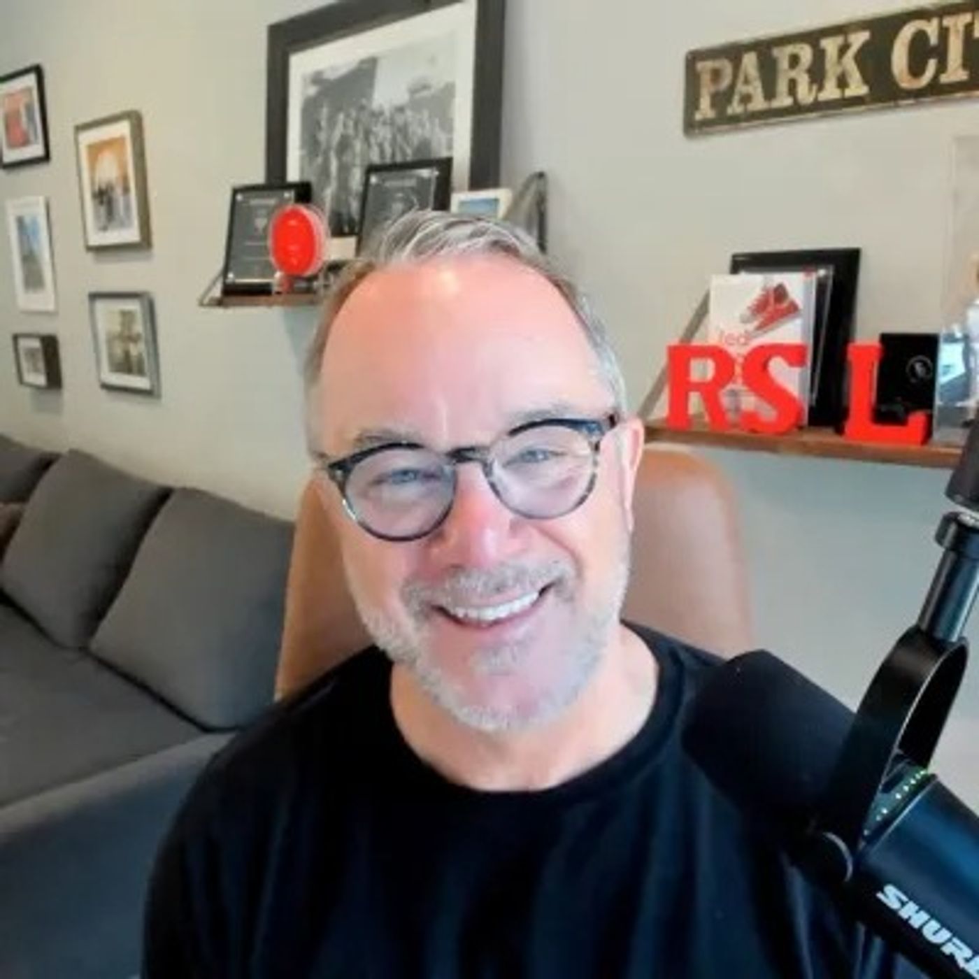 cityCURRENT Radio Show