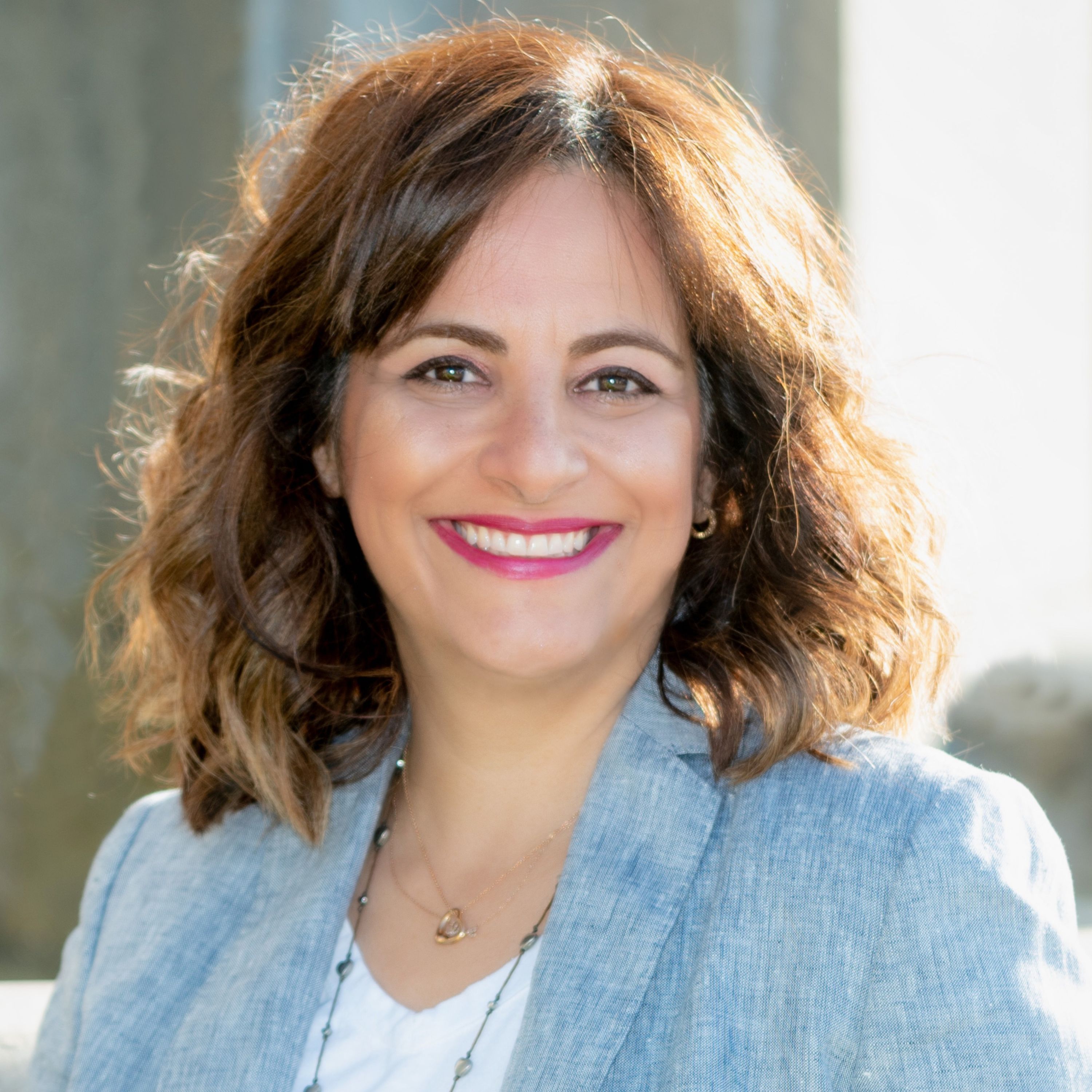 Dairy Dumping Dilemma, Pizzagate, Cash Crunch and our guest Shabnam Weber, President of the Tea and Herbal Association of Canada