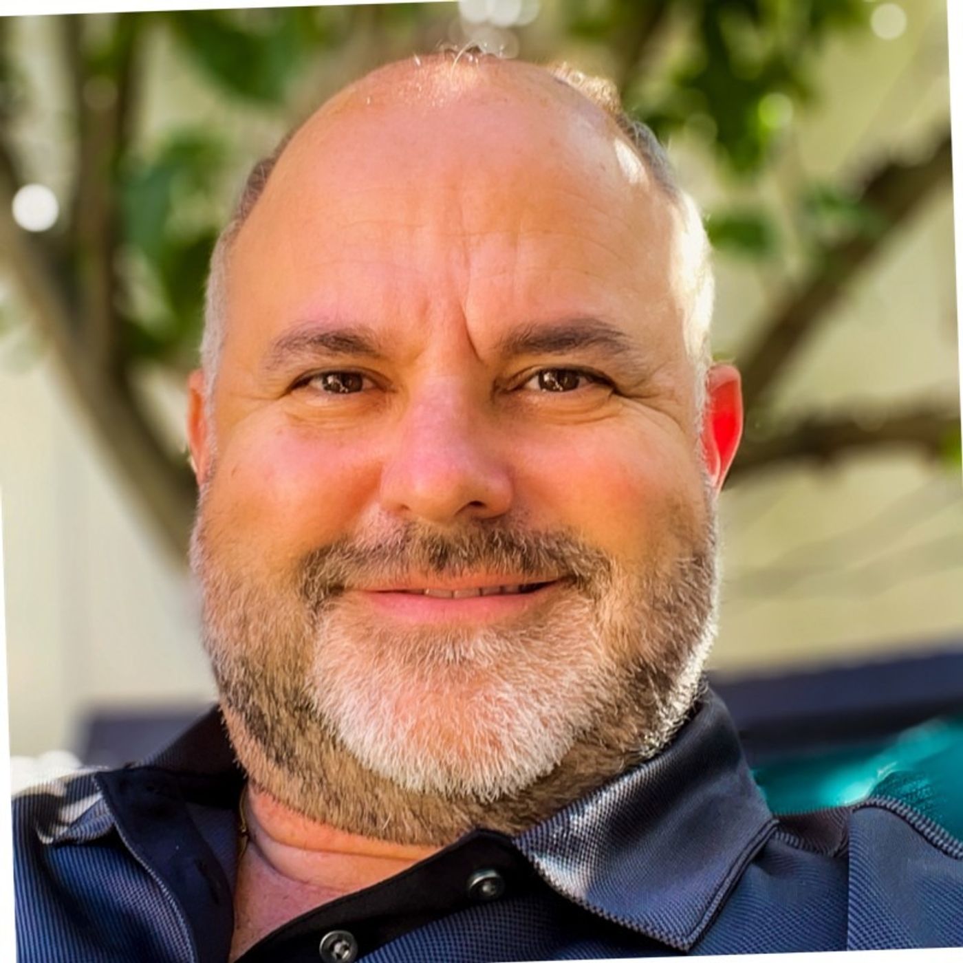 cover of episode Global Goes Local with Dan Brewster,  SVP Marketing, ESW