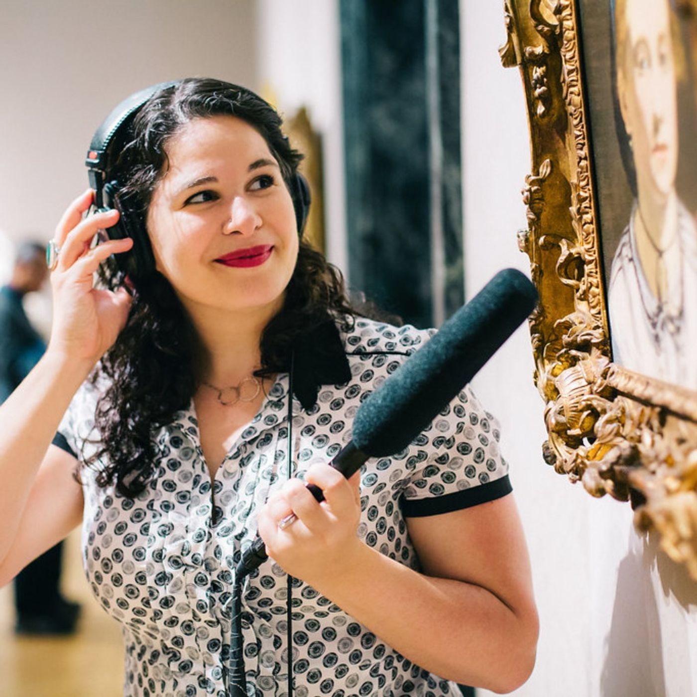 Episode 71: Looking Back on 10 Years of The Lonely Palette (with Julie Shapiro)