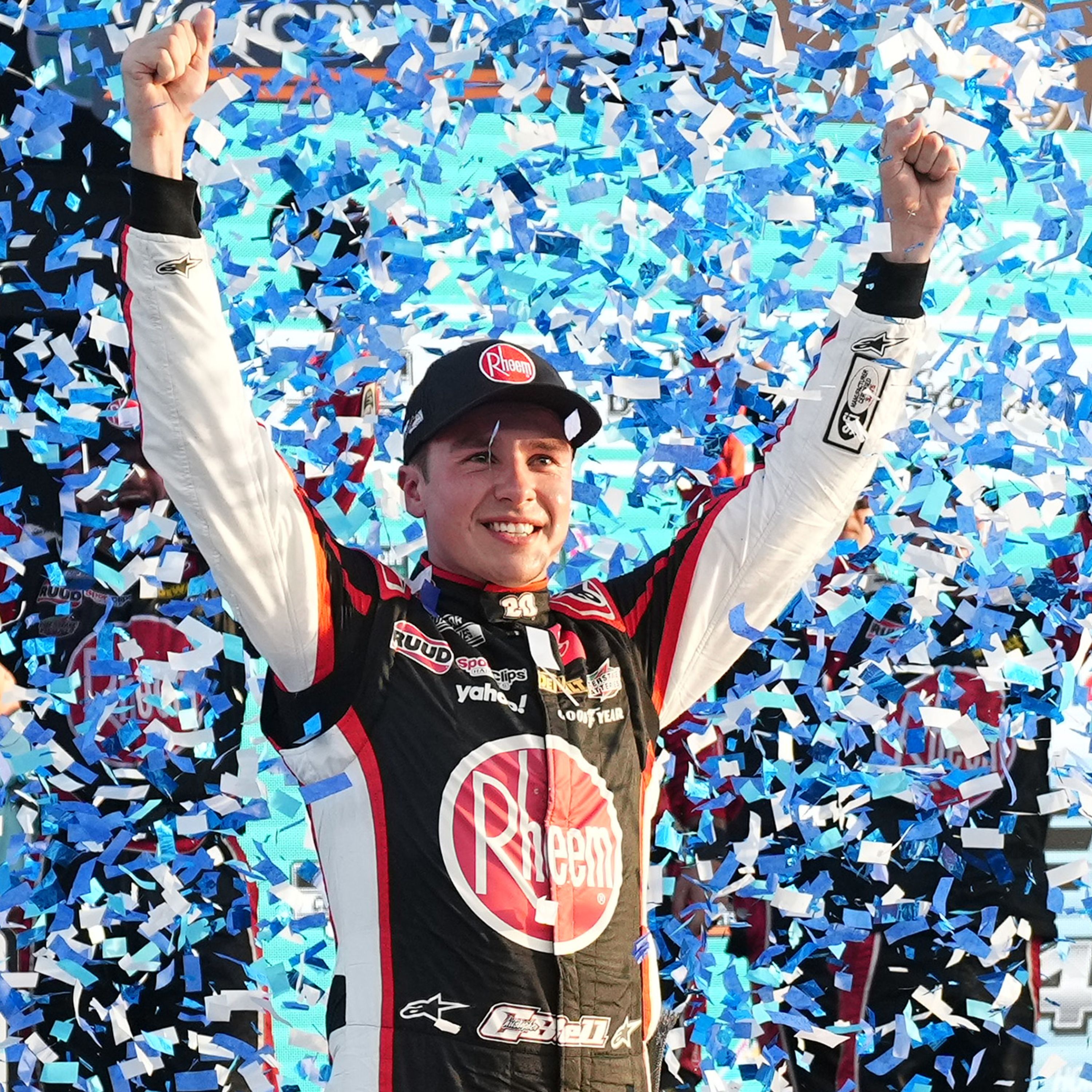 cover of episode Homestead-Miami: Tense radio chatter for Martin Truex Jr., Christopher Bell; how Kyle Larson’s pit wall collision happened; the perils of being a crew chief in the Cup Series