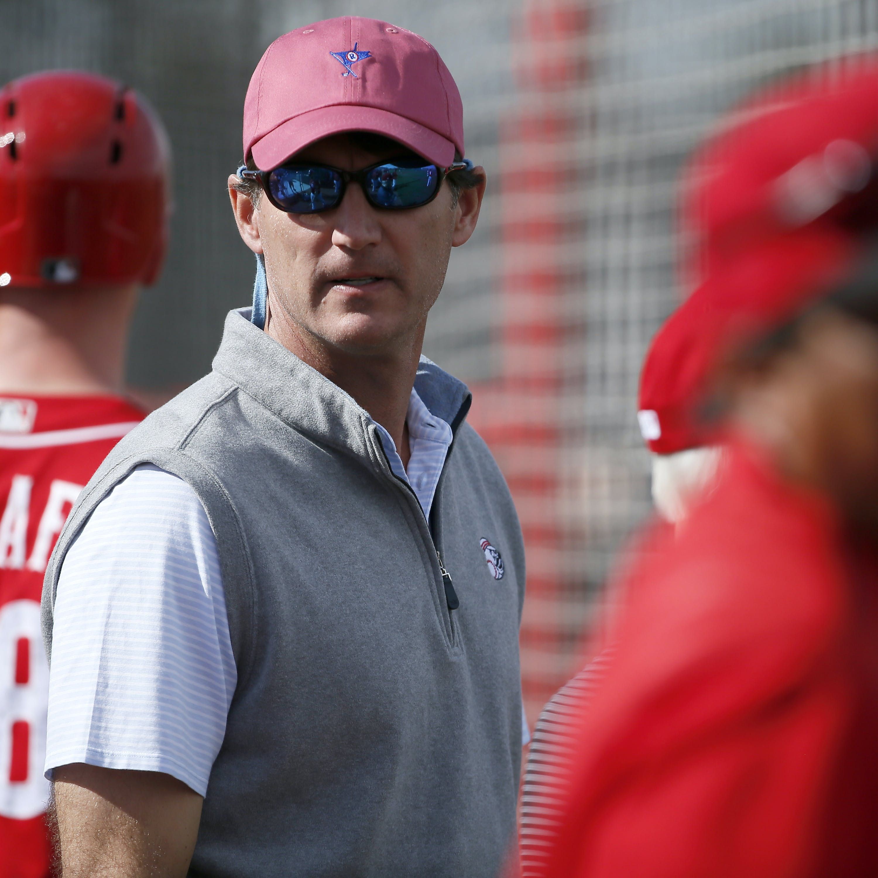 cover of episode Locked on Reds - 2/23/18 Dick Williams discusses the starting rotation, Votto's comments and more
