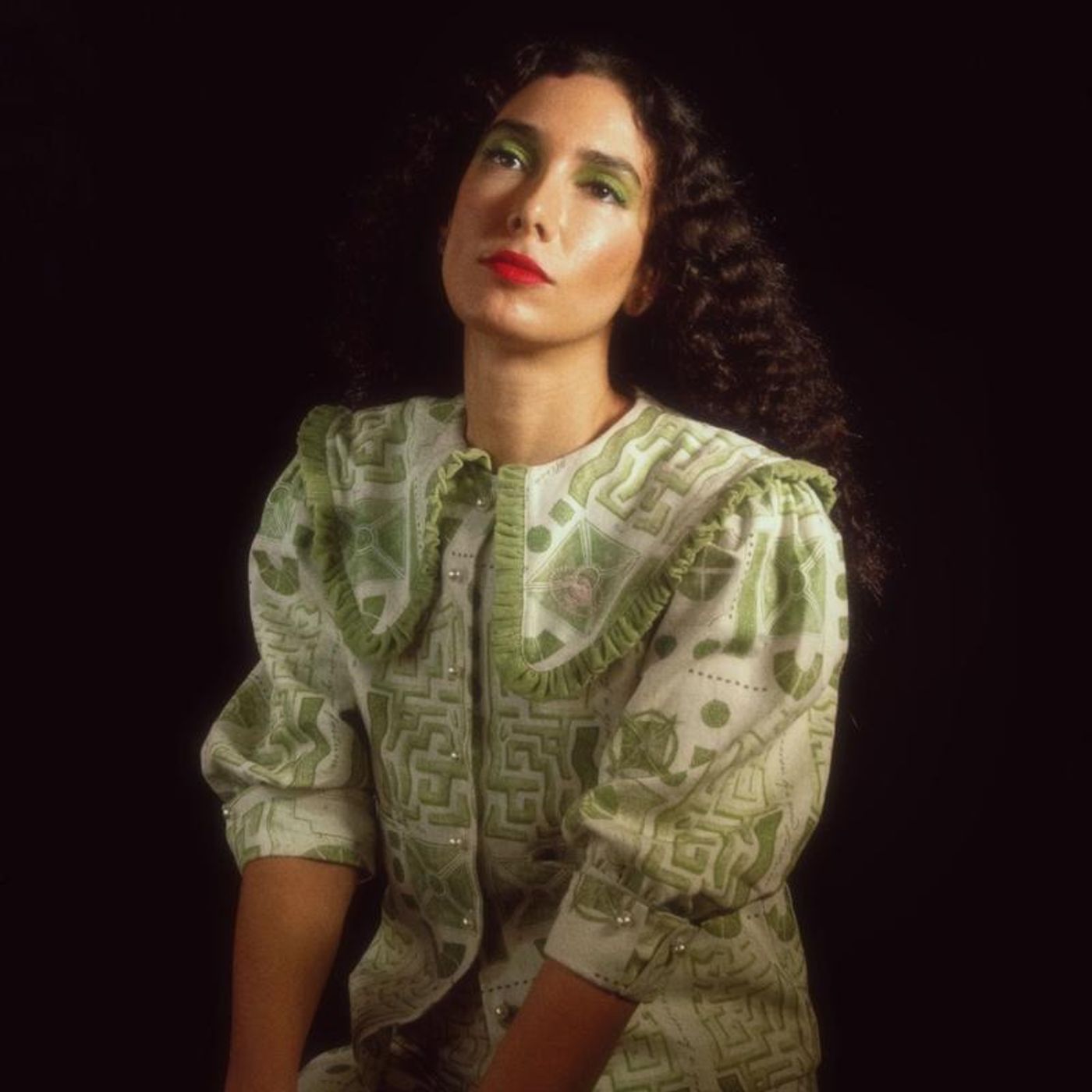 Bedouine's Latest Album 'Neon Summer Skin'
