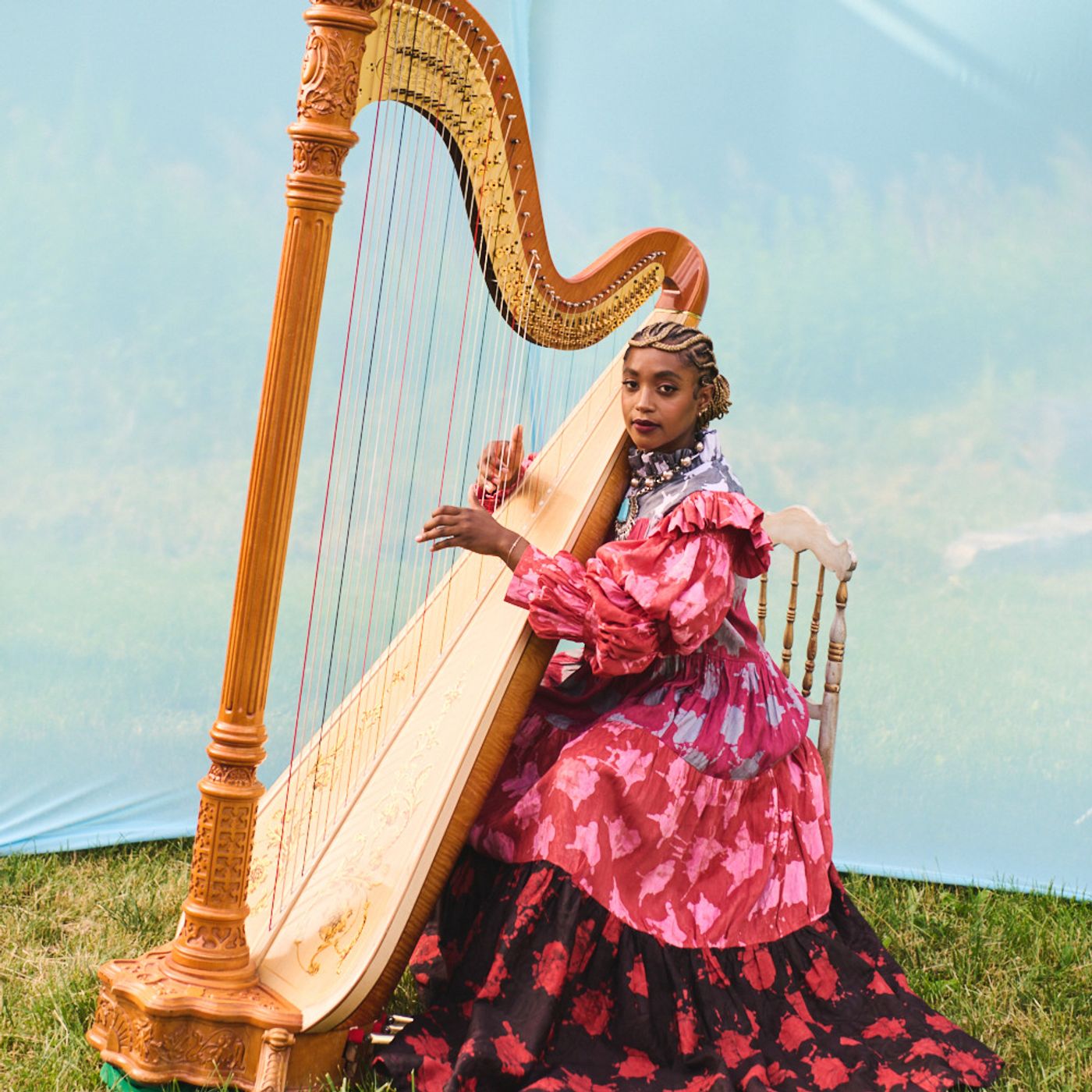 Harpist Ashley Jackson Performs Live