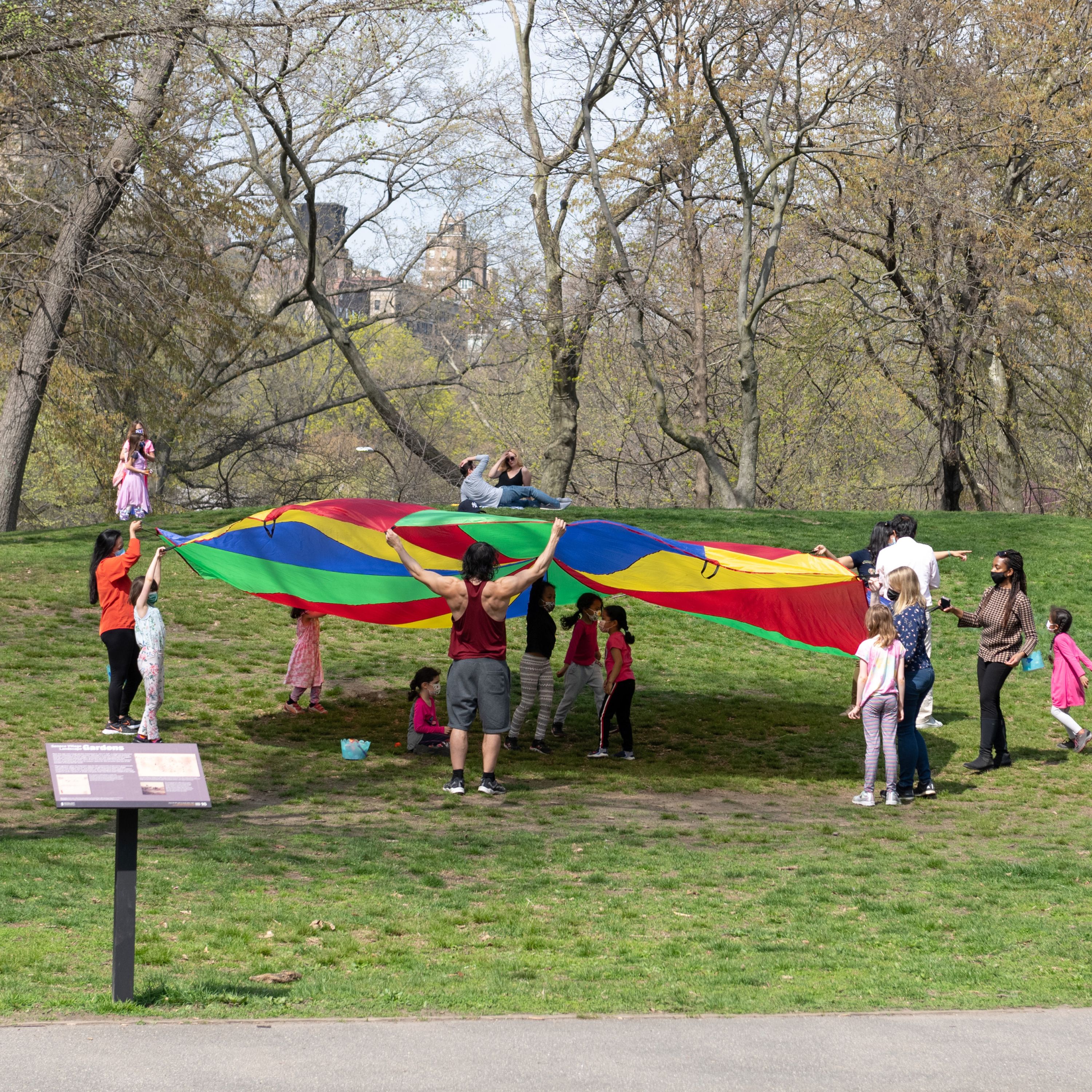 How to Plan the Best (And Least Stressful) Birthday Party for Your Kid