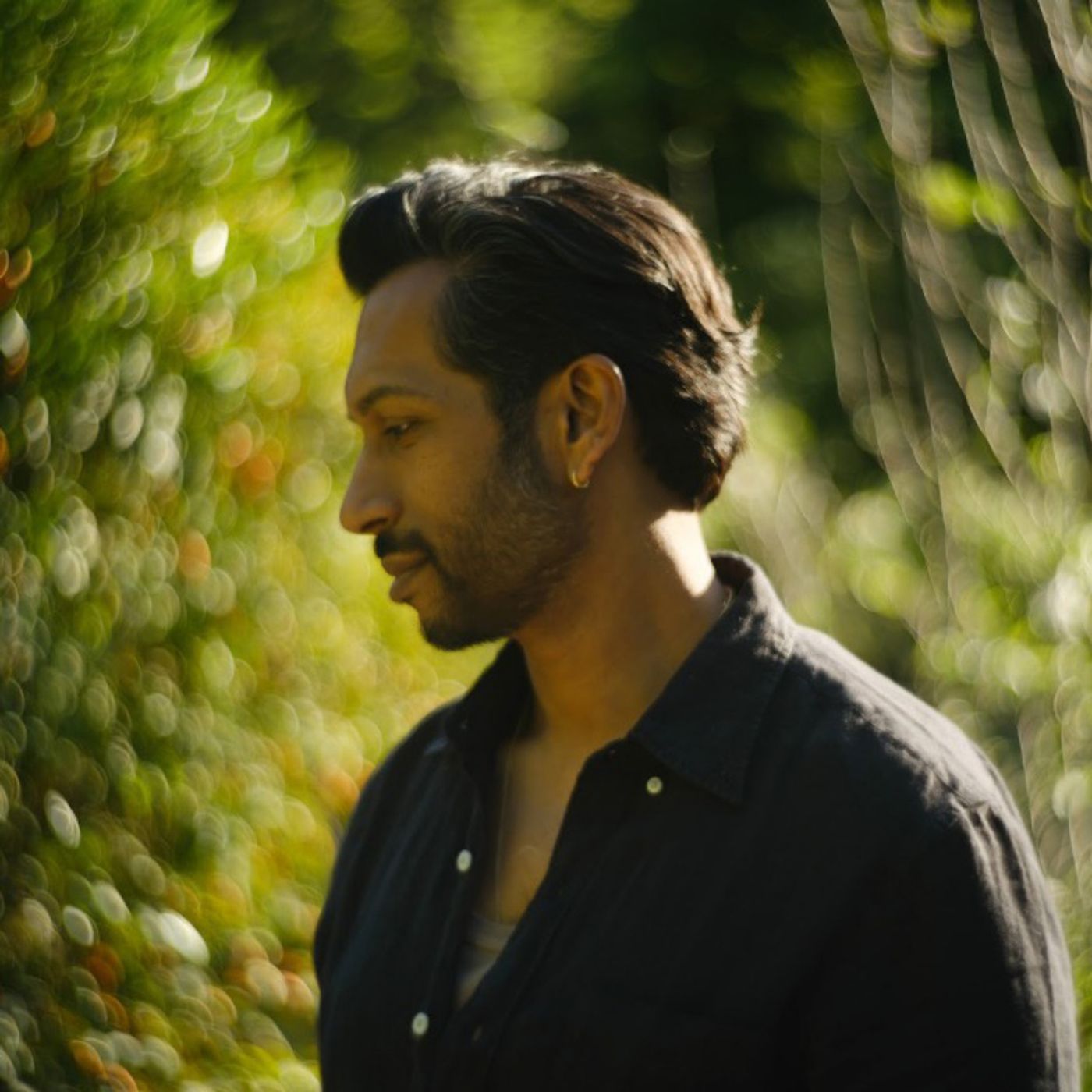 'Song Exploder' Host Hrishikesh Hirway on 'In the Last Hour of Light' (Listening Party)