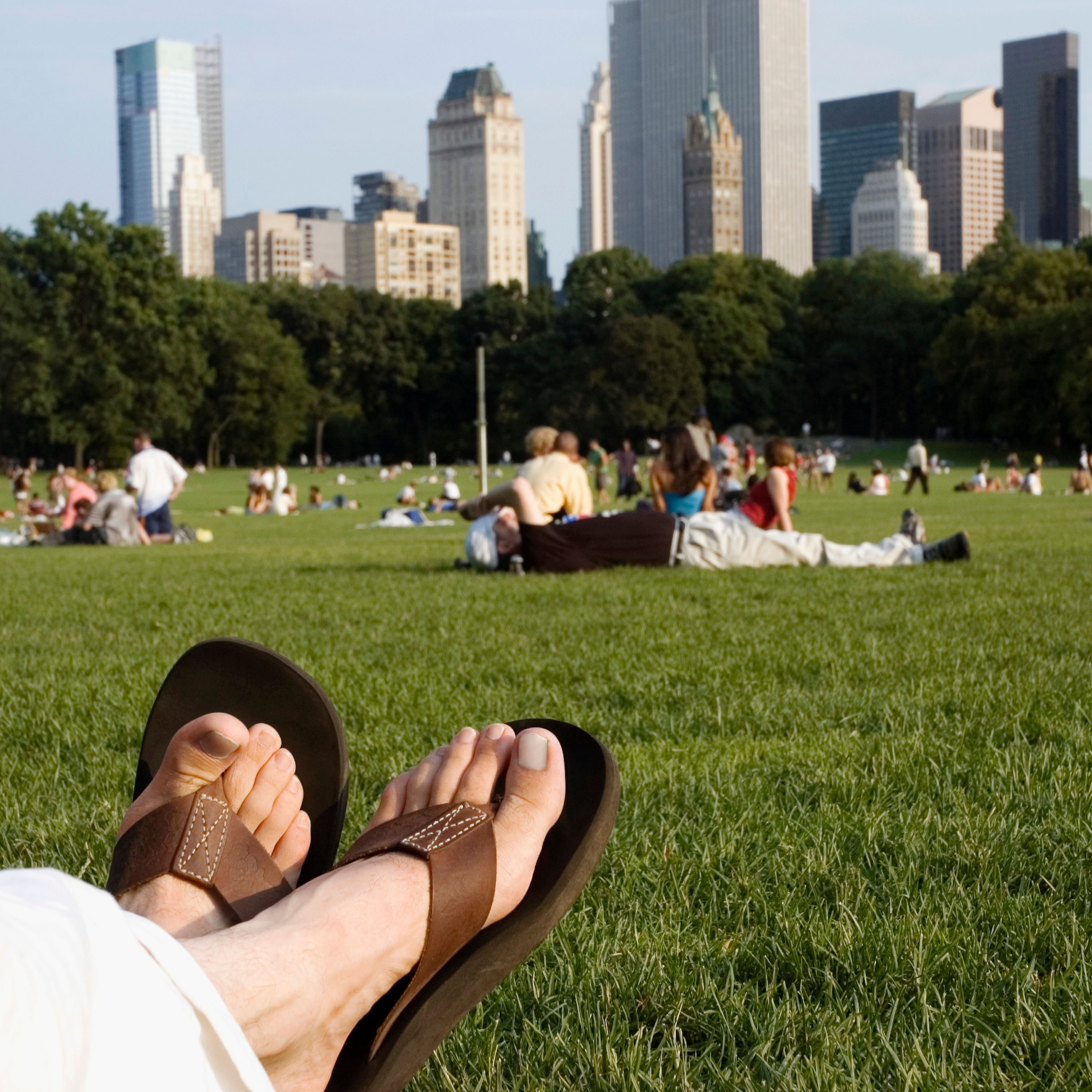 Is it Okay to Wear Open-Toed Shoes in the City?