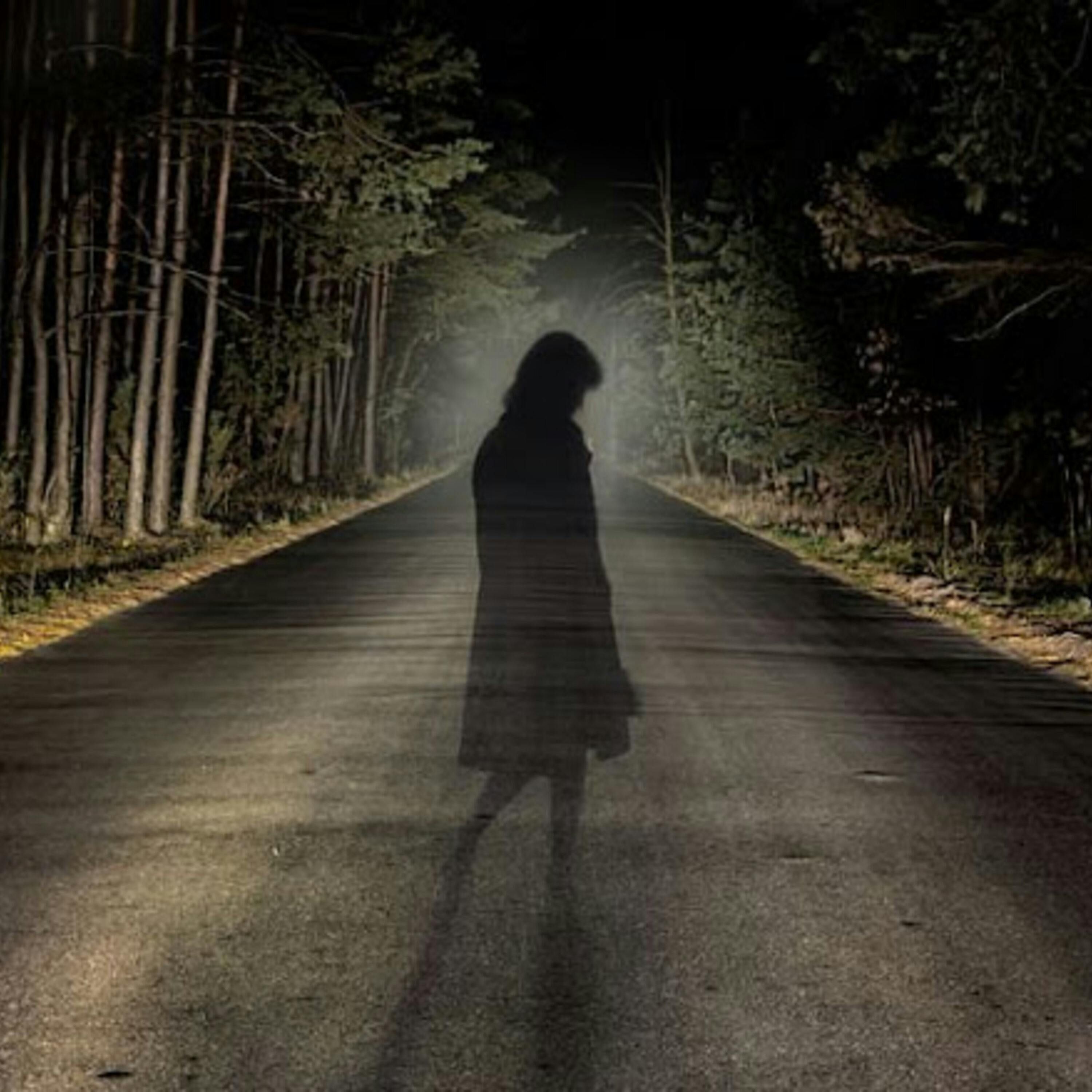 The Ghost of Jenny Dixon Beach -  A True Hauntings Podcast episode artwork