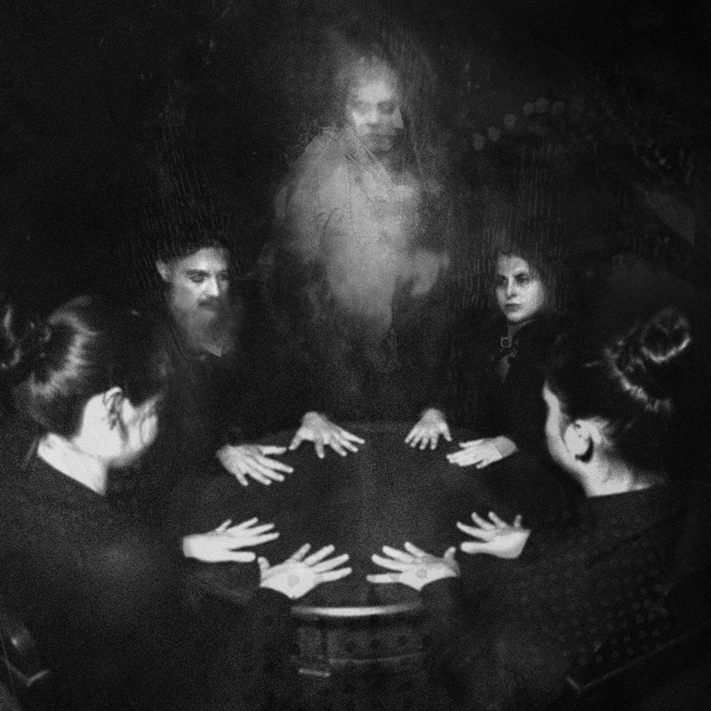 Séances Speaking with the Dead episode artwork
