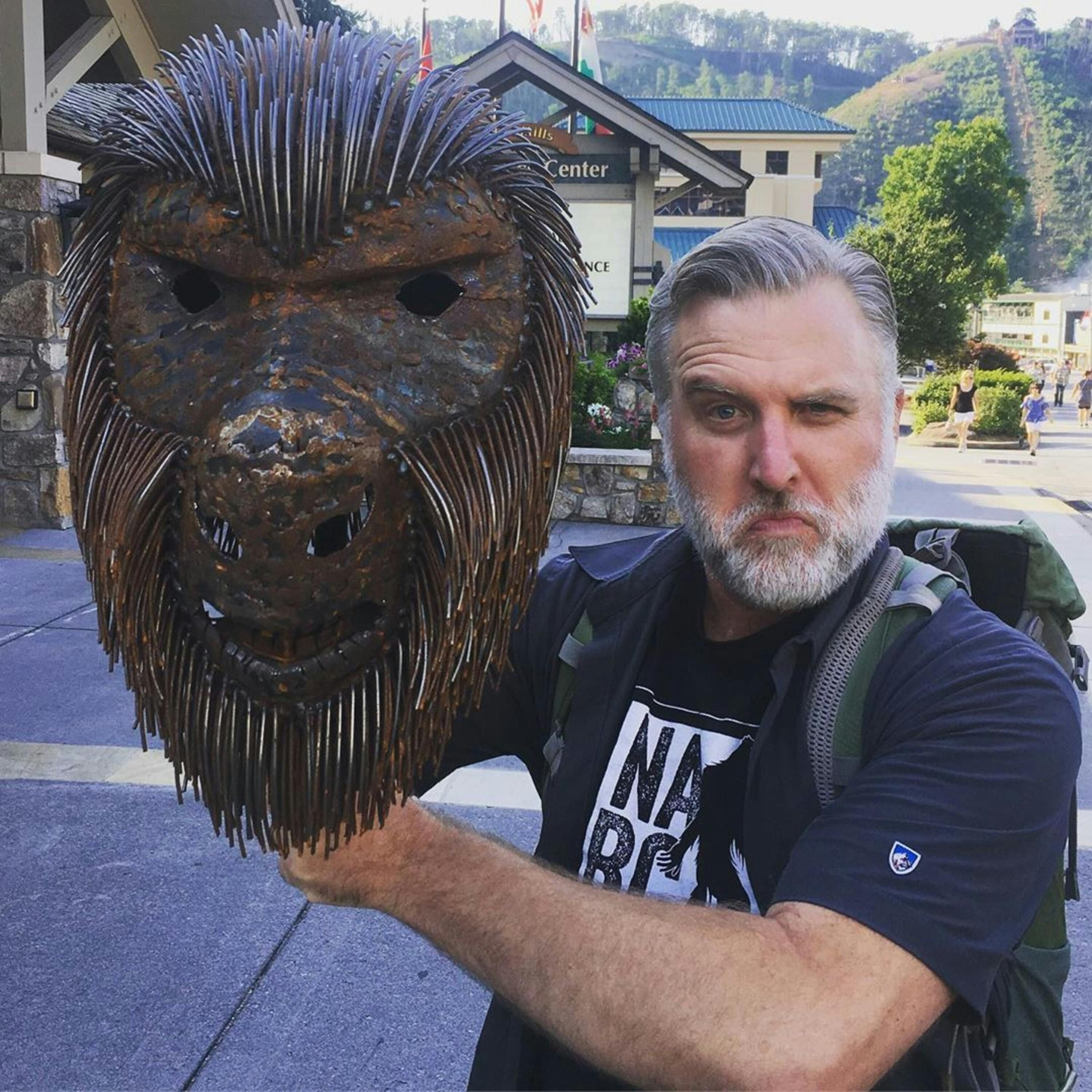 Bigfoot, Museums & Elephants - The Monsters Lounge Podcast with guest Cliff Barackman episode artwork