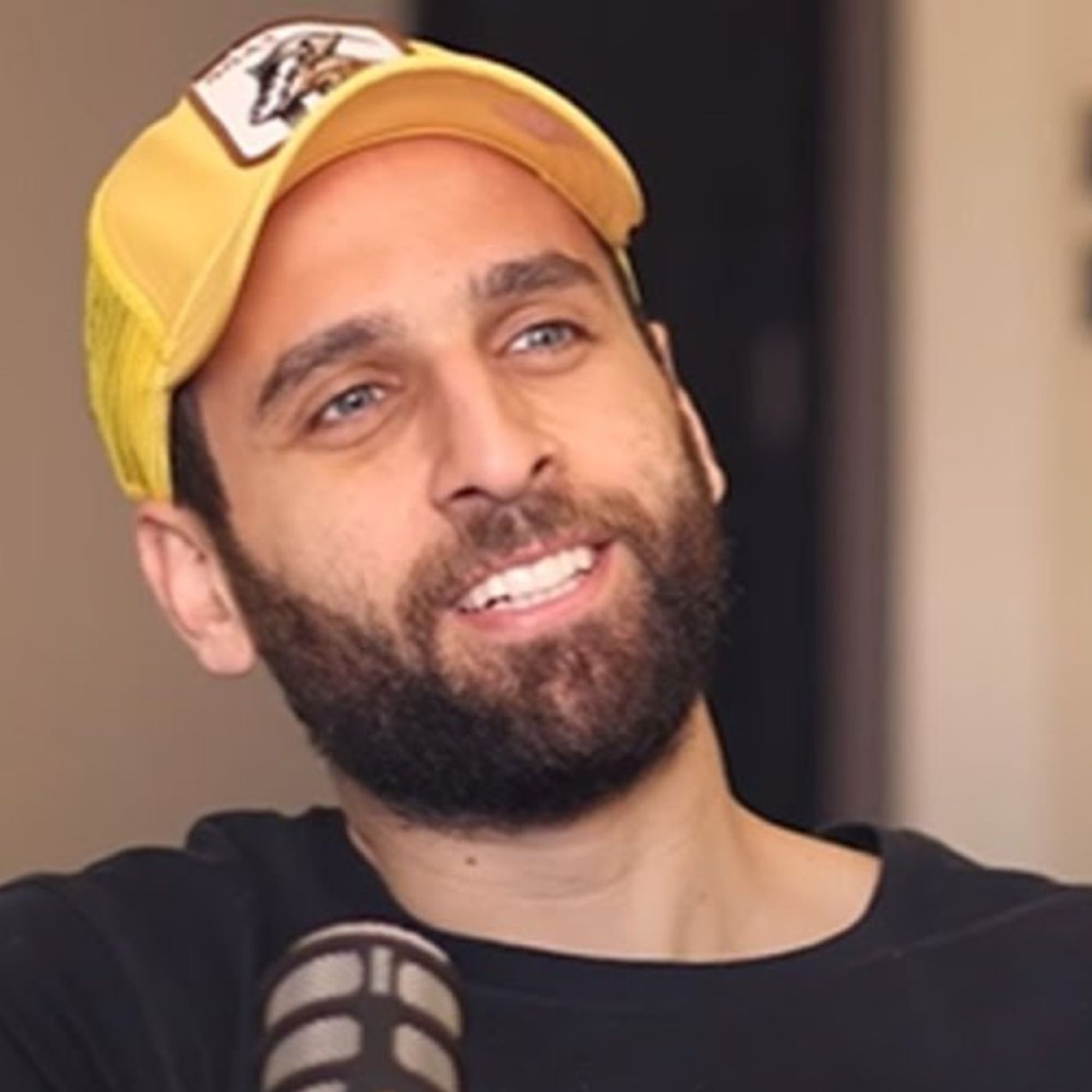 أمير سعود ضيف Dad Unscripted مع جيل الغبري episode artwork