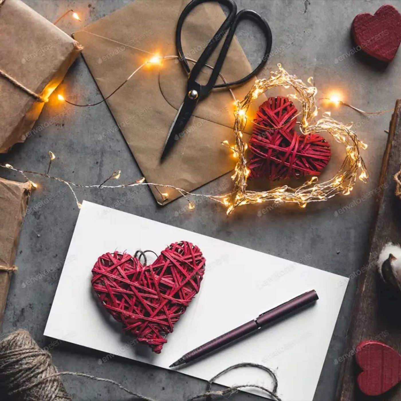 Best Products to Sell on Amazon and Shopify in Valentine’s Day