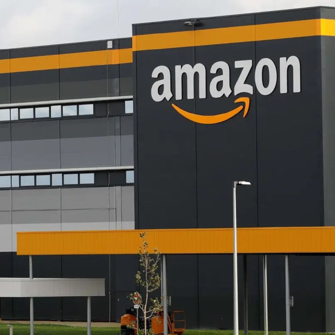 How to Launch Your Products on Amazon with Unrivaled Success: The Comprehensive Guide