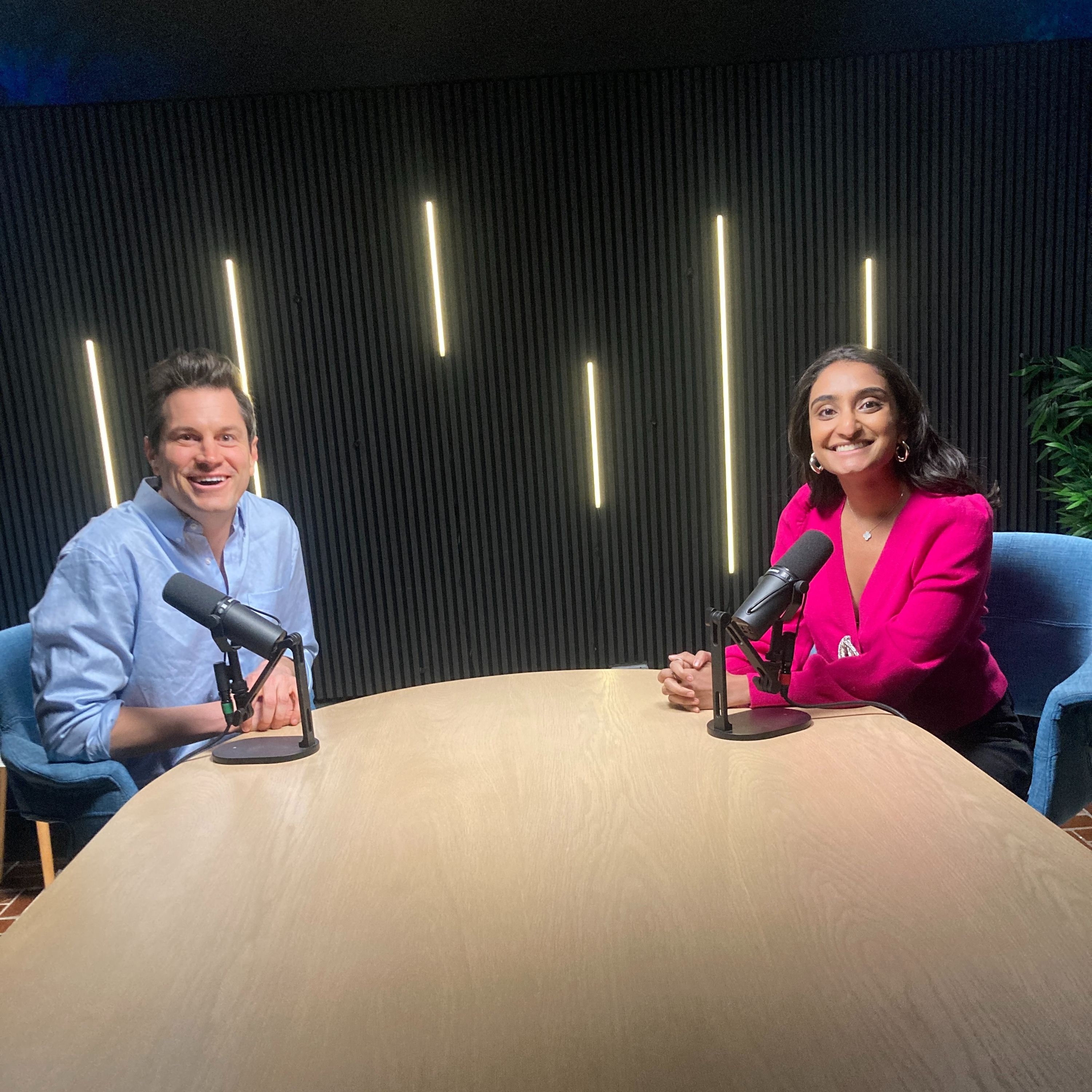 Simi Shah on Podcasting, Personal Branding, and the Chief of Staff role episode artwork