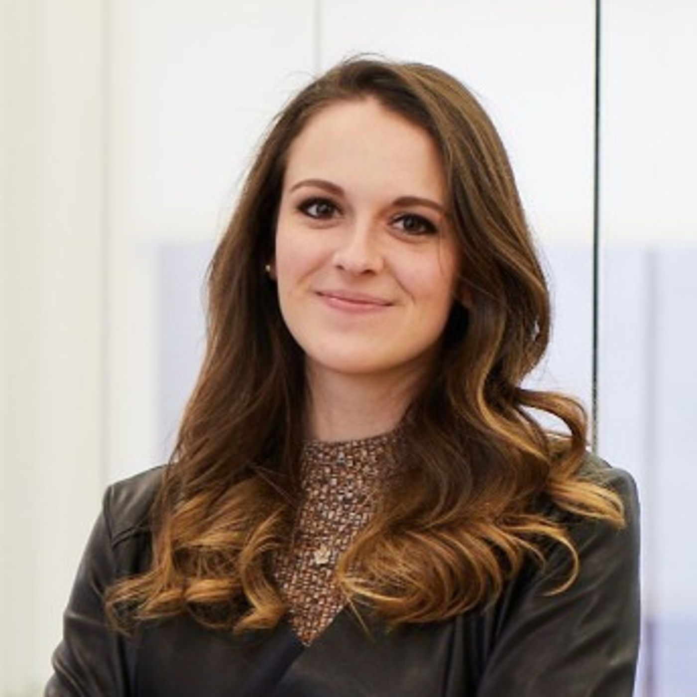Building An Audience and Brand Online with Natalie Sportelli episode artwork