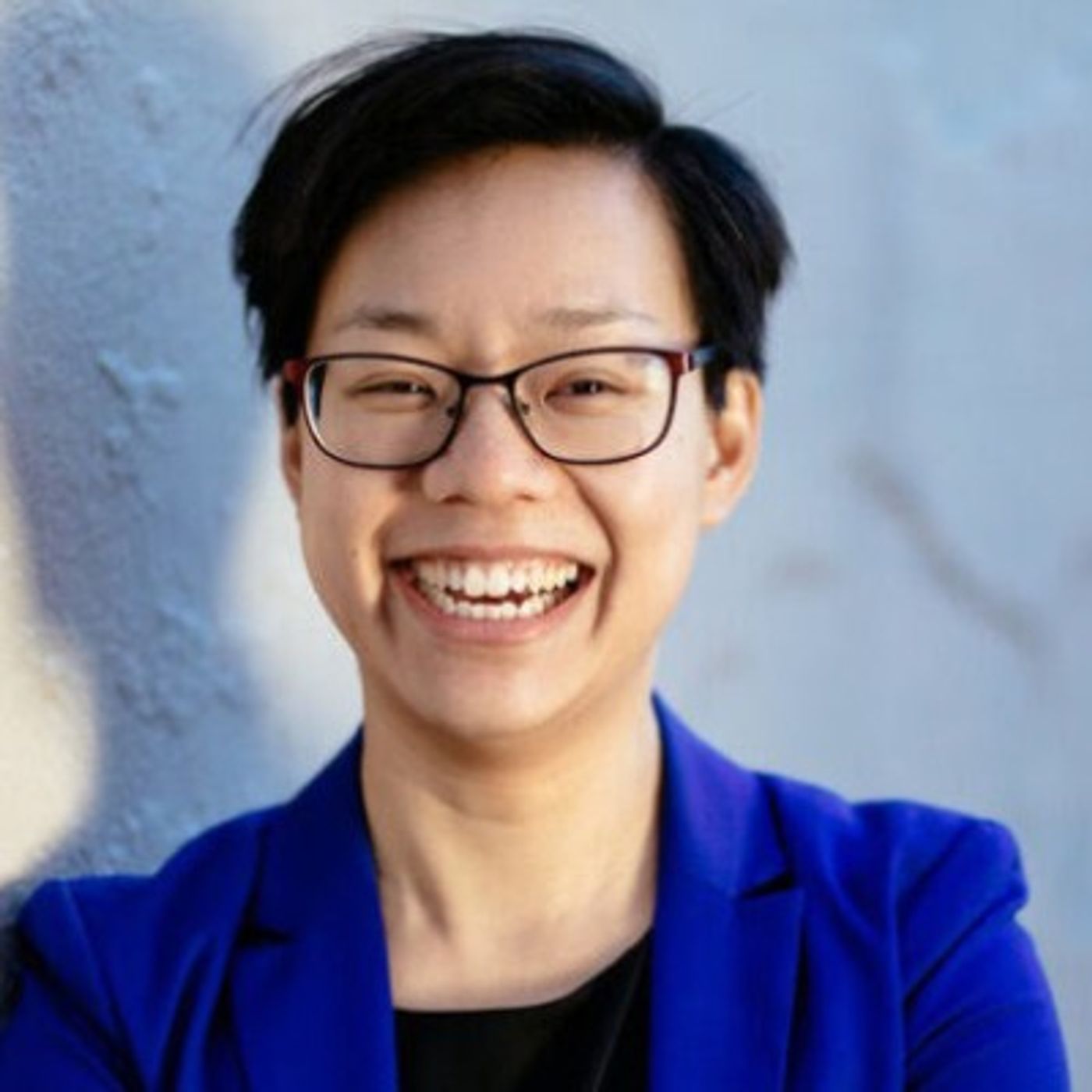 From Law To Becoming An Author And Coaching With Cynthia Pong episode artwork