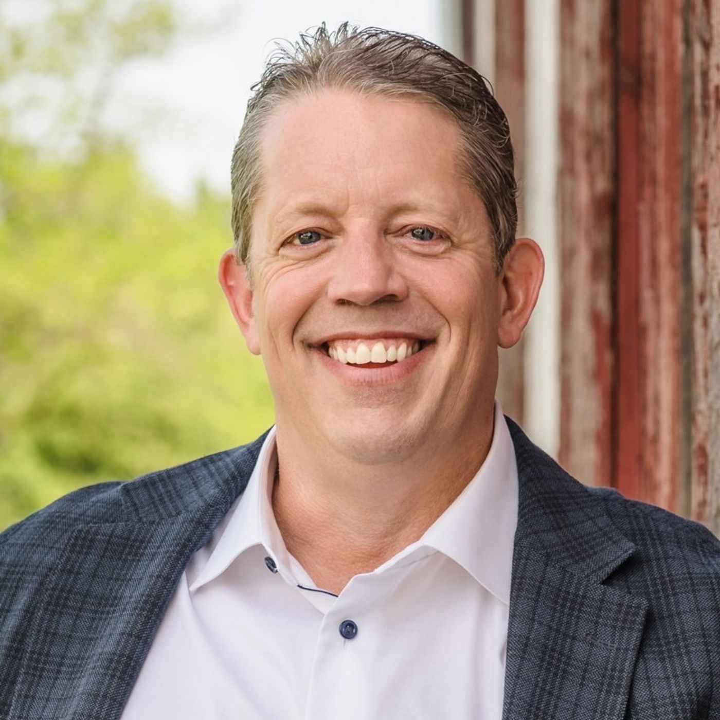 Bill Benjamin, A Math Guy Discovers Emotional Intelligence. Leadership Requires both Right and Left Brain Thinking