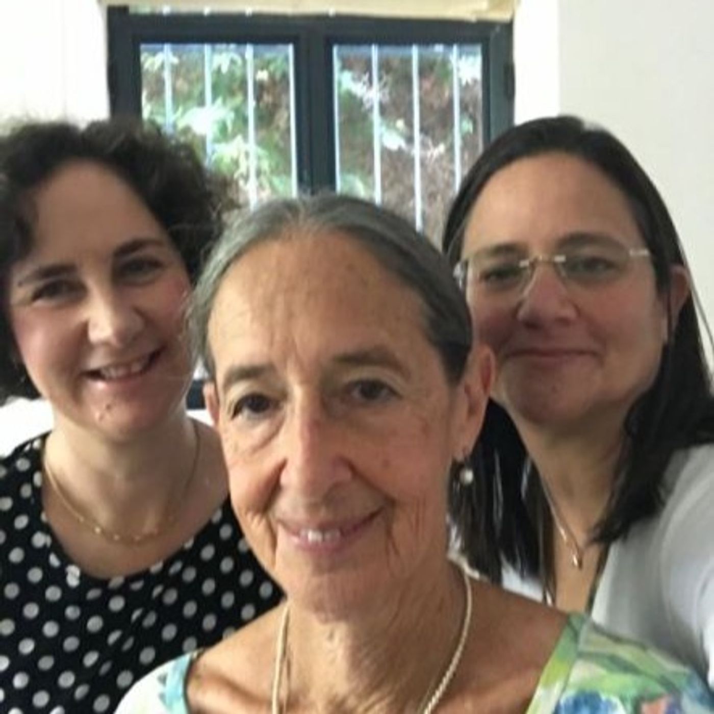 על הספר "אהבה מאוחרת" וגם על המוות עם עמיה ליבליך