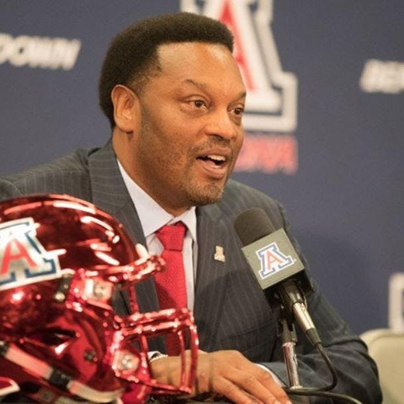 Kevin Sumlin starts off on the wrong foot with local media