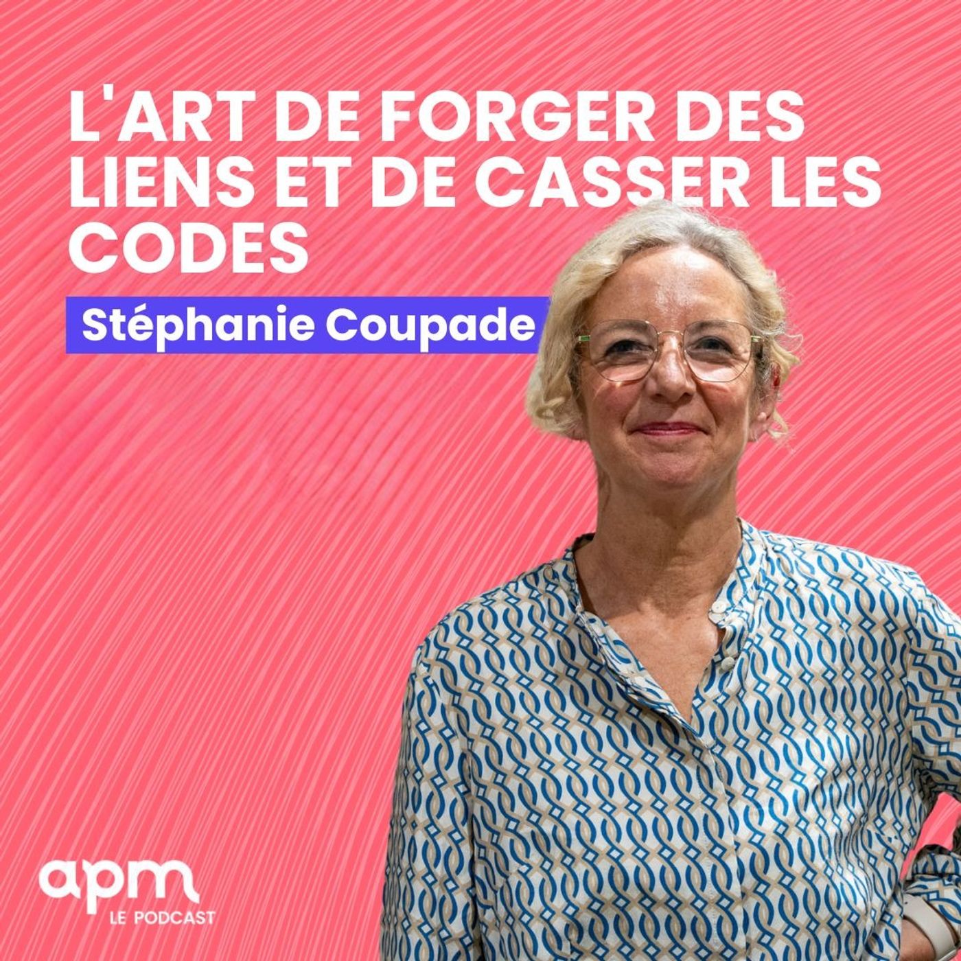 Stéphanie Coupade – L’Art de Forger des Liens et de Casser les Codes