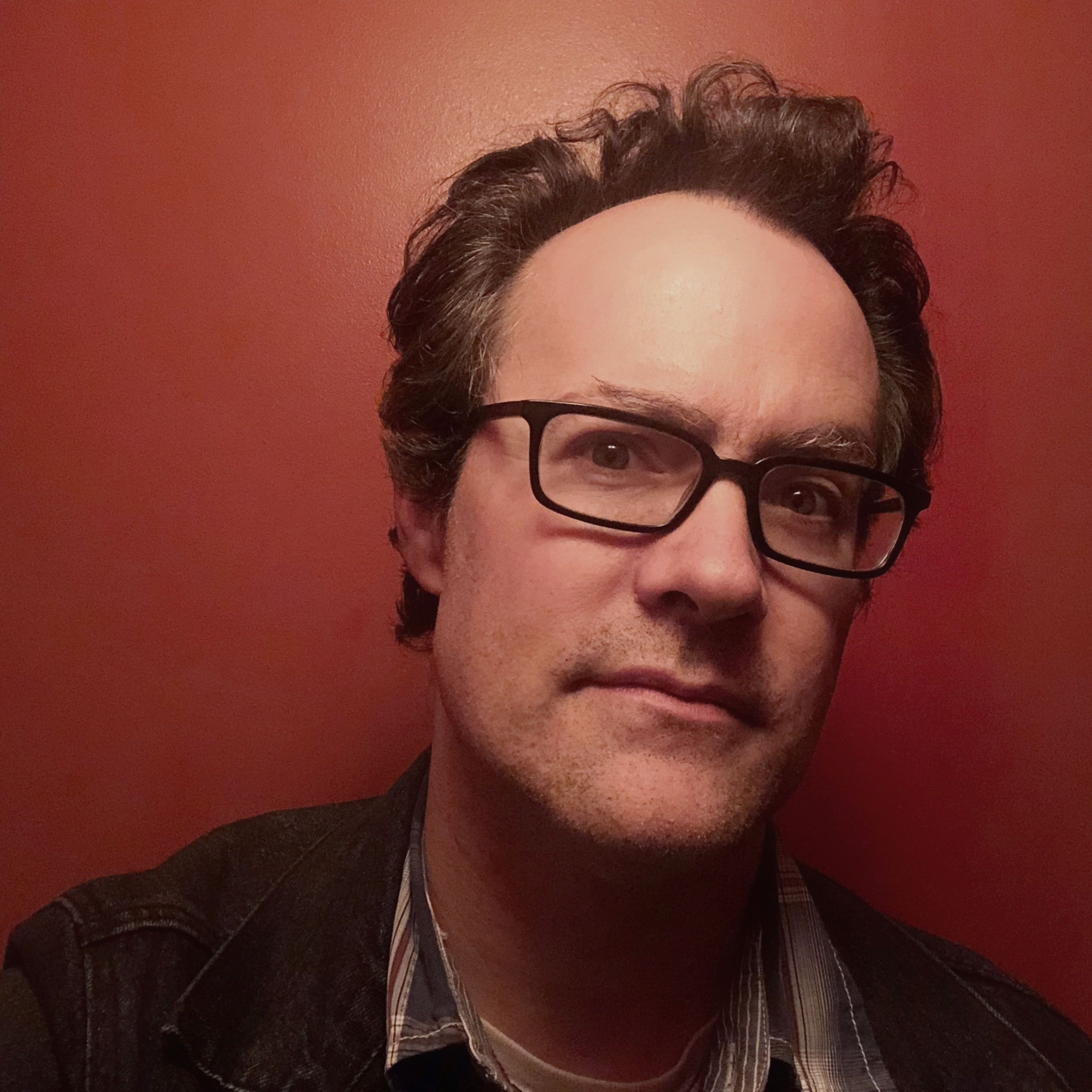 #24 Innovation Chat: Clive Thompson, science/tech writer, WIRED/NYTM, author