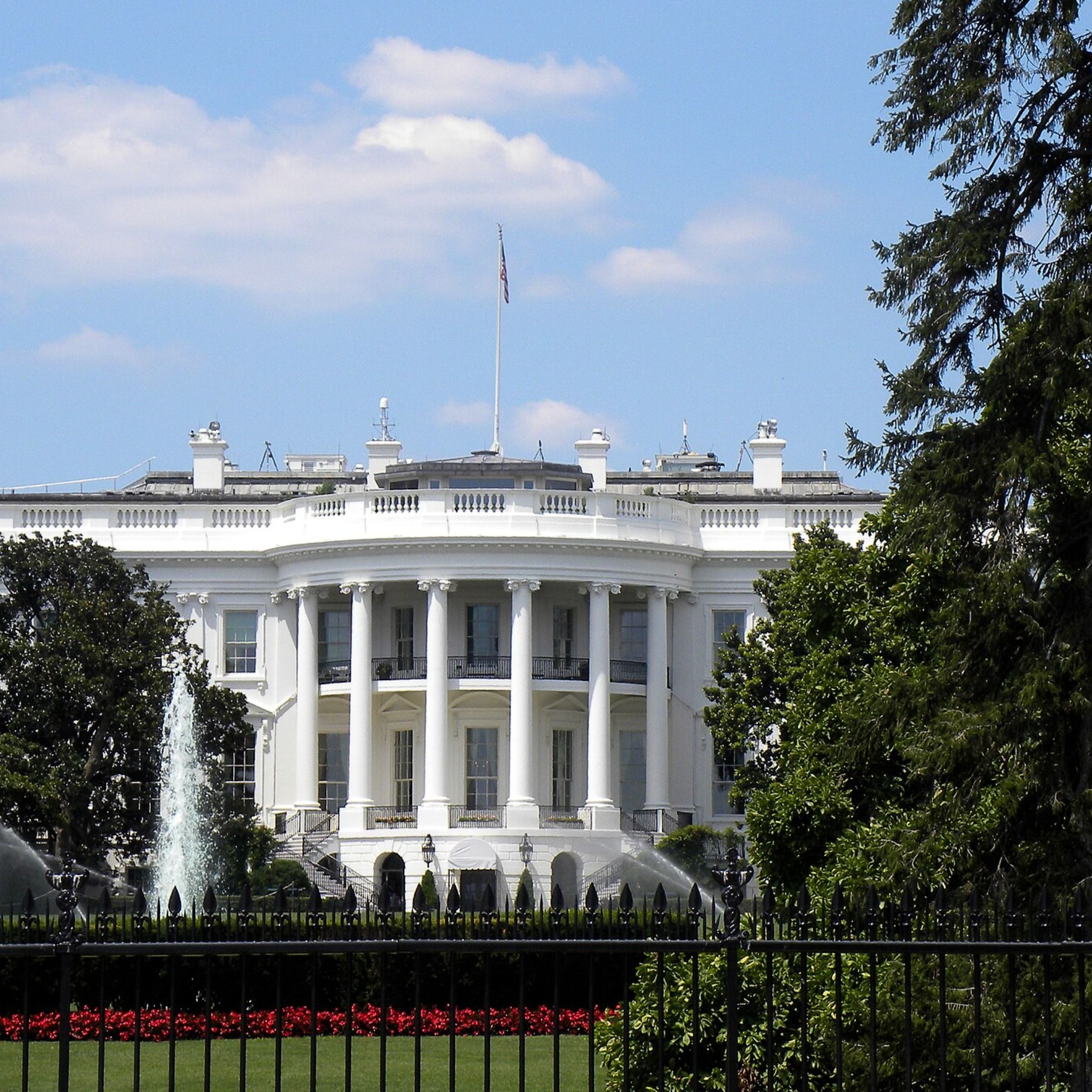 Monday Morning Politics: Tariffs; Polls and More