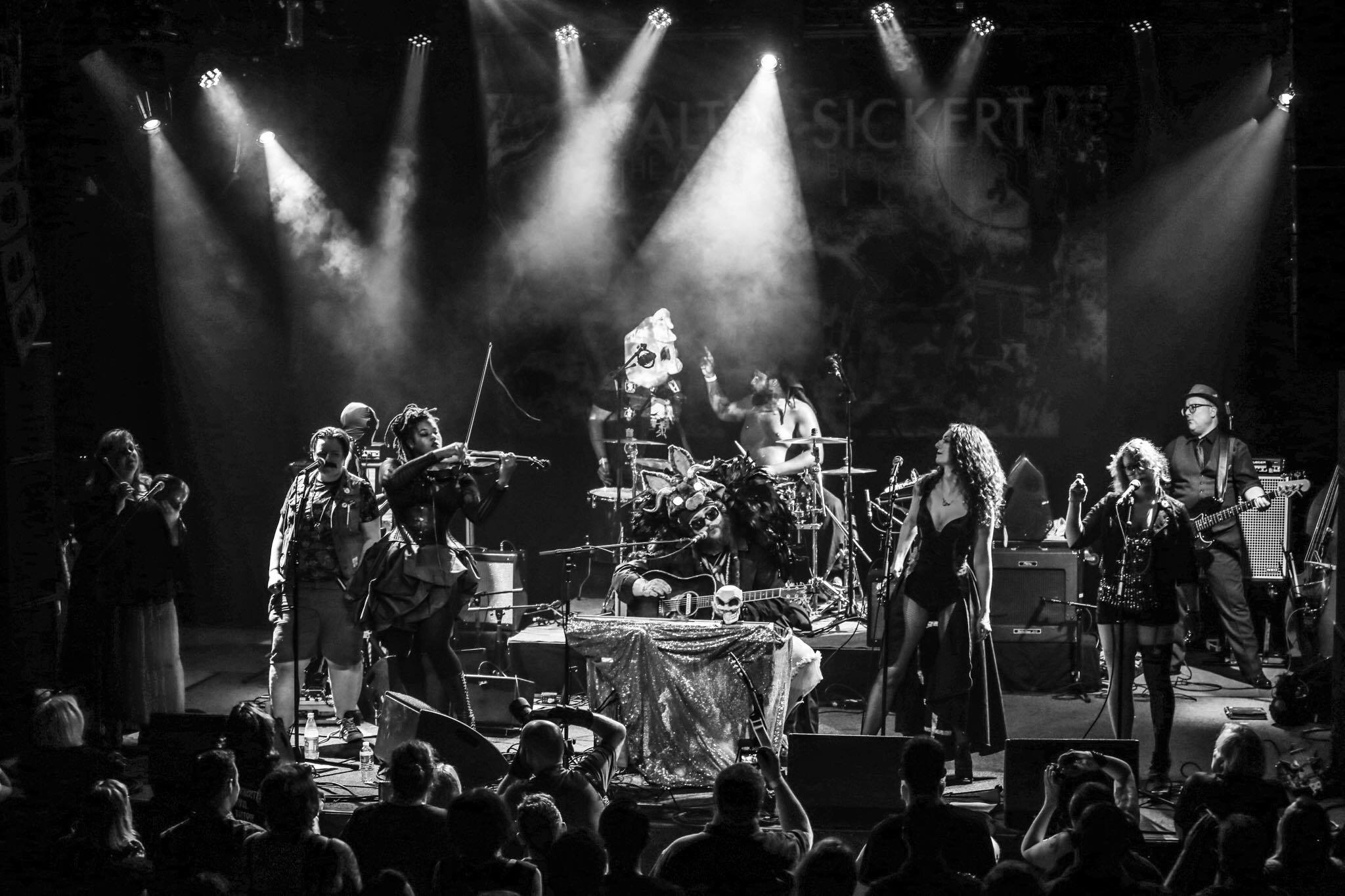 ICS003 - Walter Sickert and the Army of Broken Toys - Live at The Sinclair