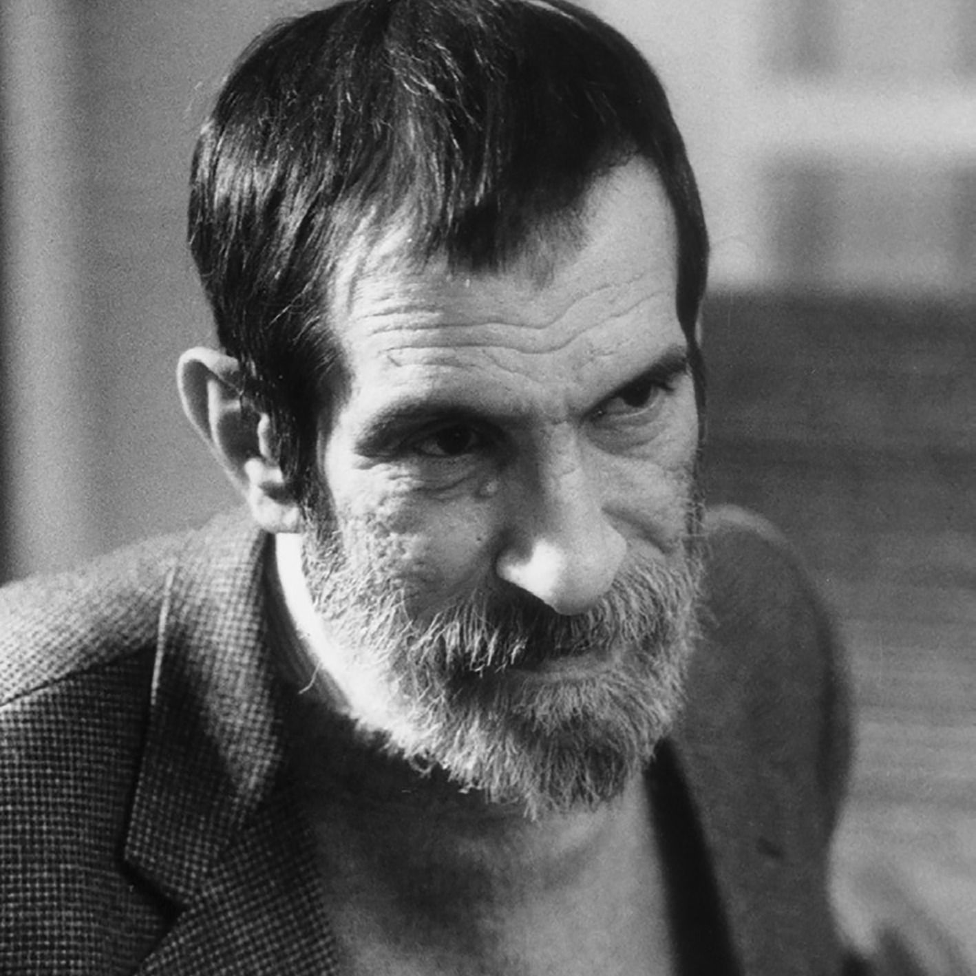 Petri György: Mosoly ǀ Részlet az Időmérték. 70 vers című kötetből