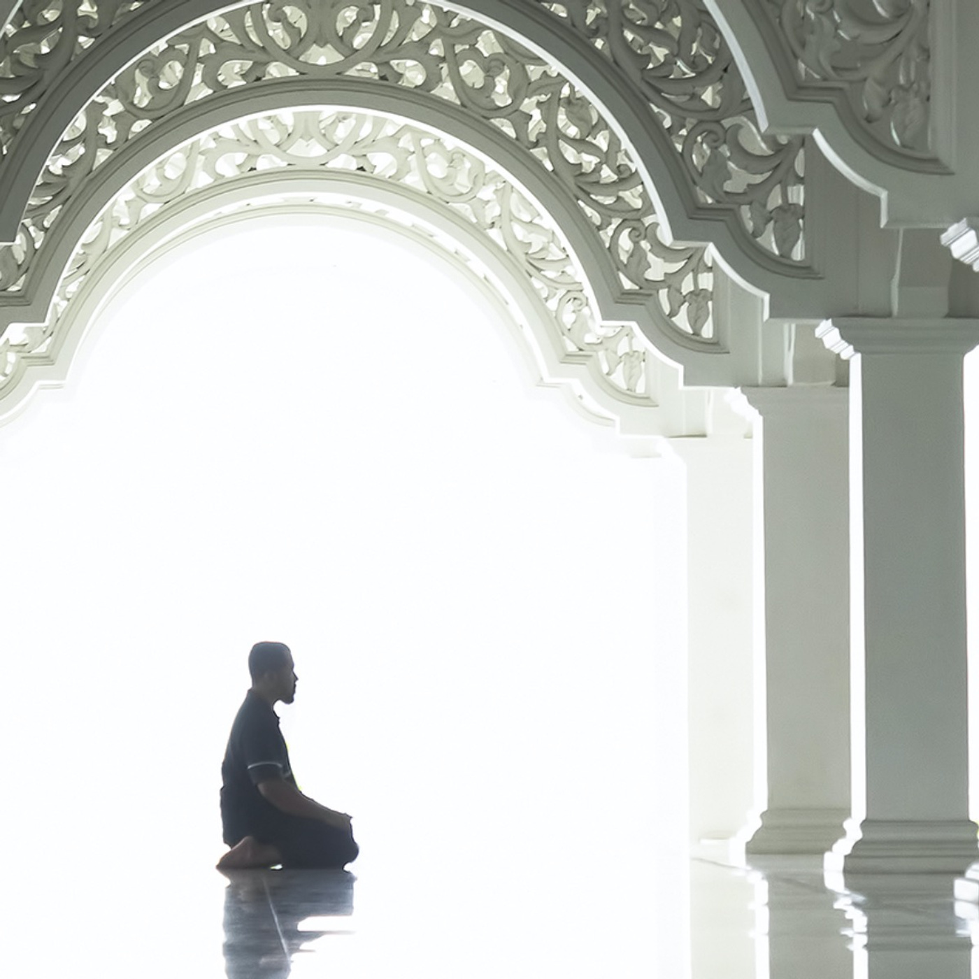 The Essence of Prayer (Tips on Developing Khushoo' in Salah)