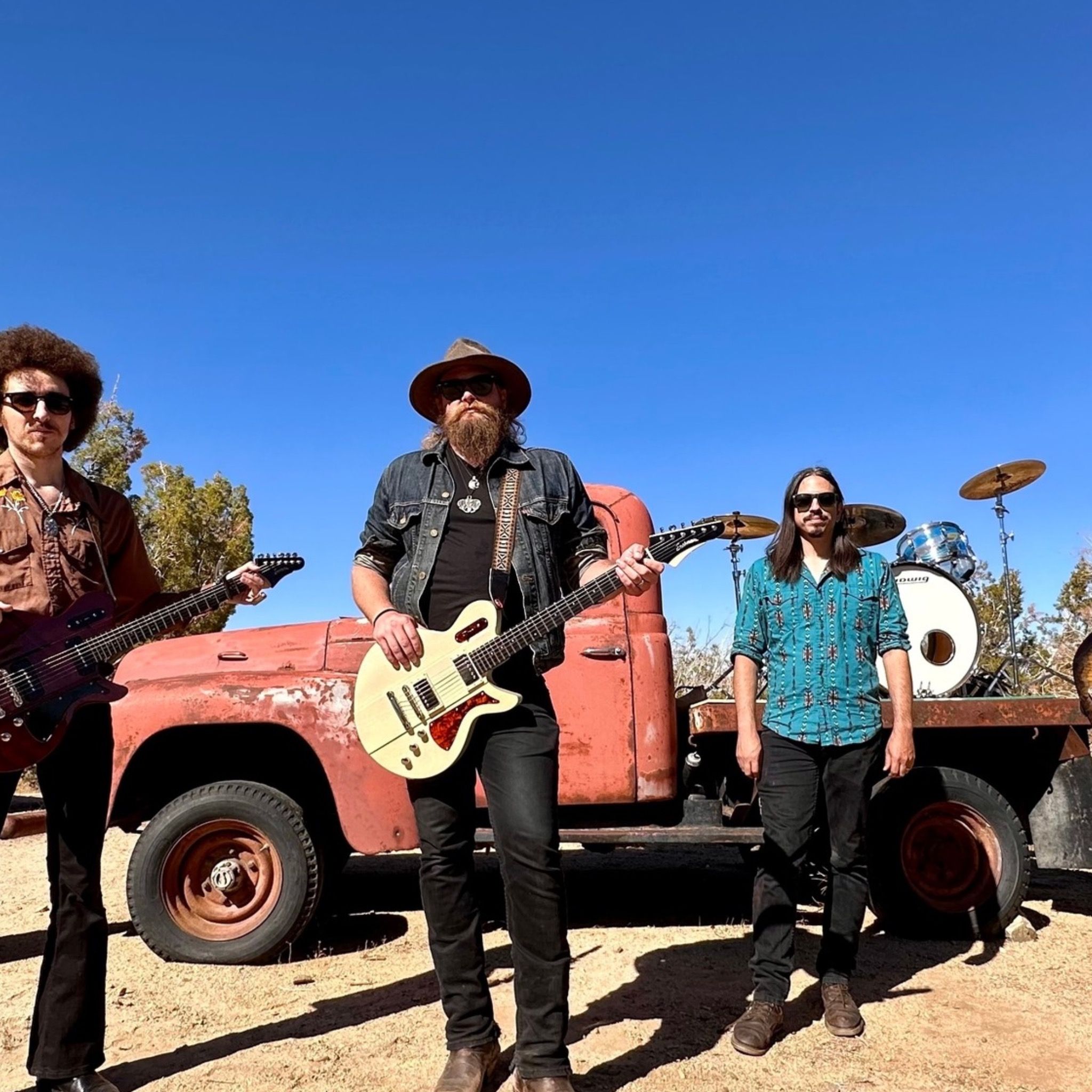 New Music Spotlight: Interview With Robert Jon Burrison of Robert Jon & The Wreck — The Hook Rocks! cover
