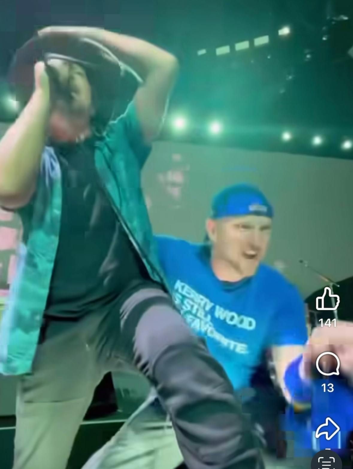 A Cubs' Fan Gets to Sing With Eddie Vedder