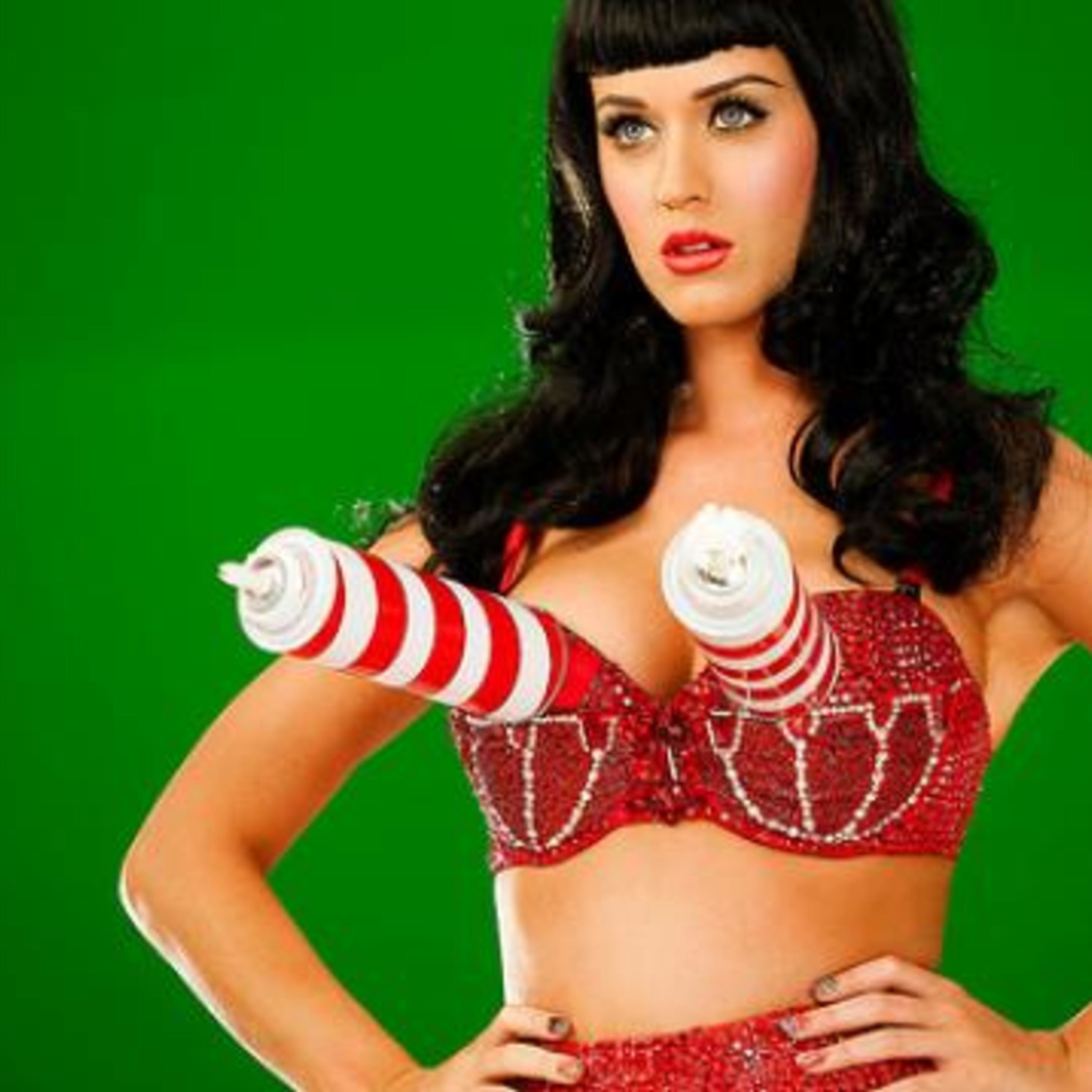 California Gurls- Katy Perry (ft. Snoop Dogg) Decomposition