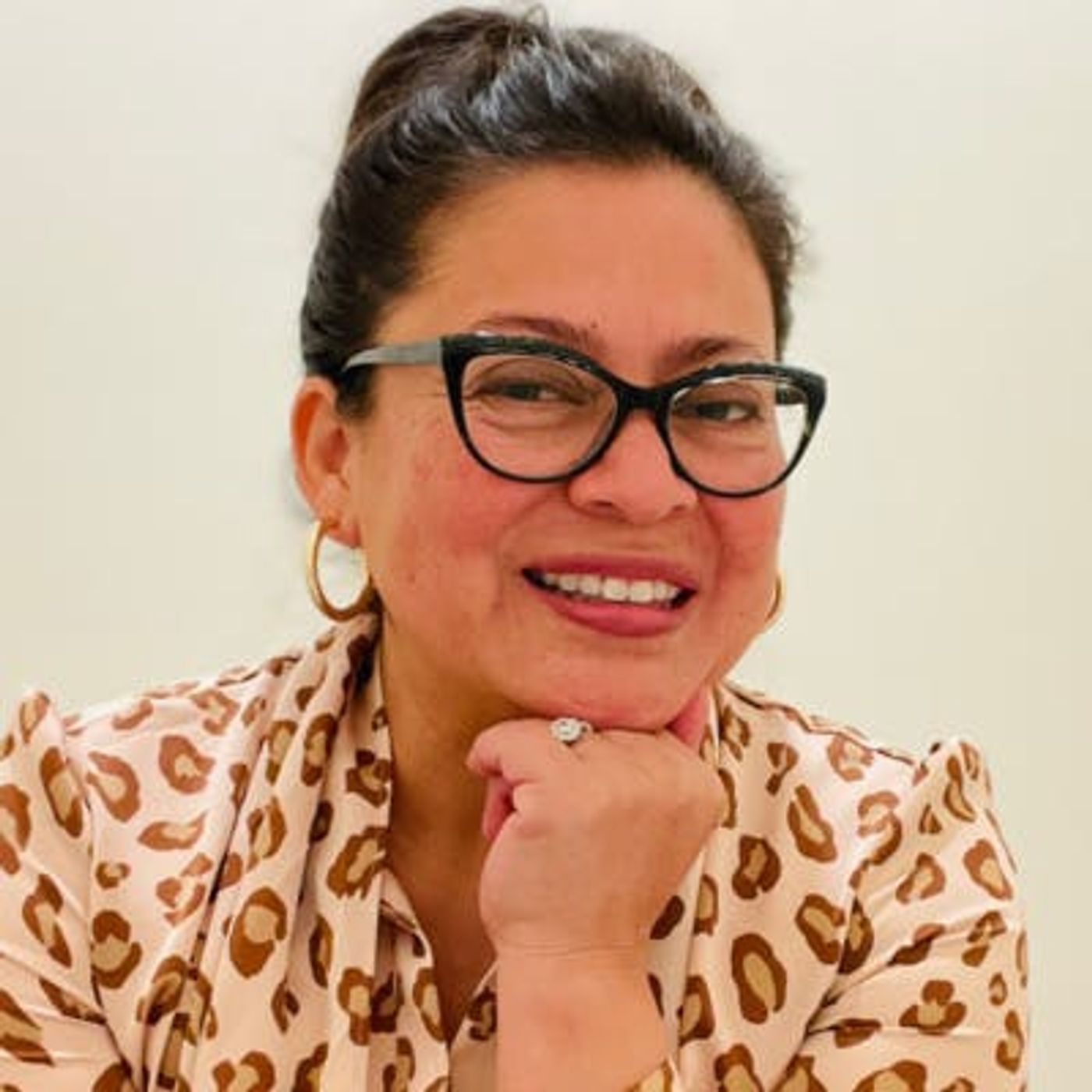 117: Pursuing a Doctorate Degree in Higher Education Leadership with Jeannette Sanchez-Palacios