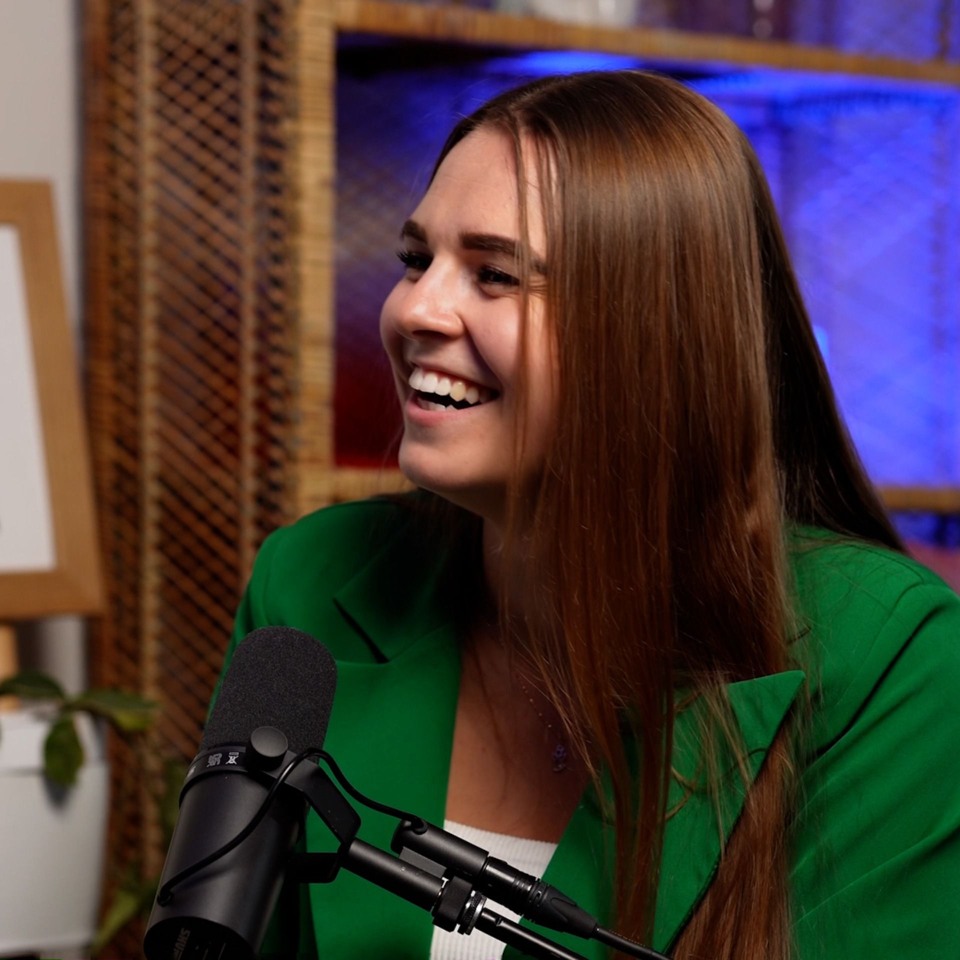 Unveiling Symptoms and Embracing Wellbeing with Laura