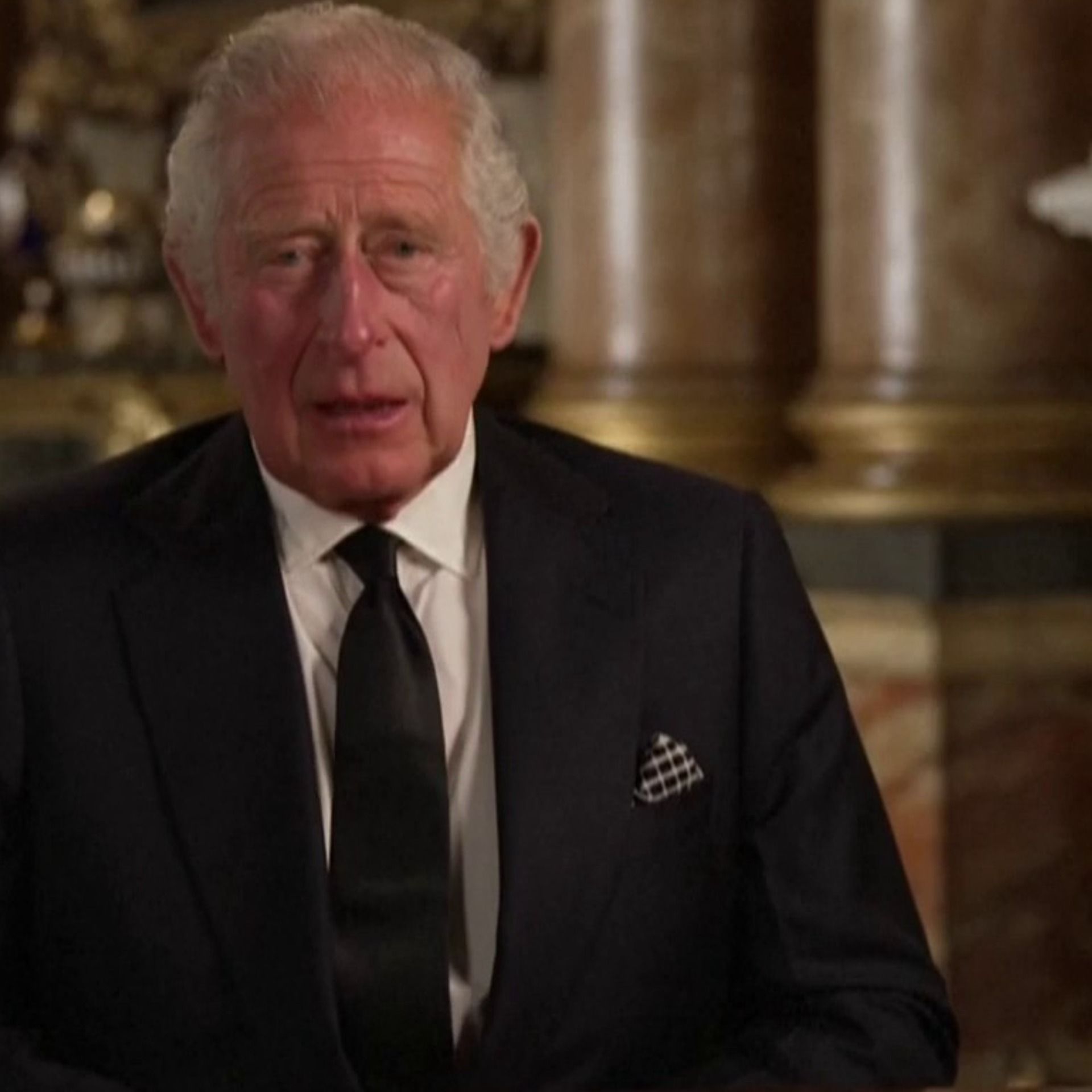 Le premier discours de Charles III en intégralité episode artwork